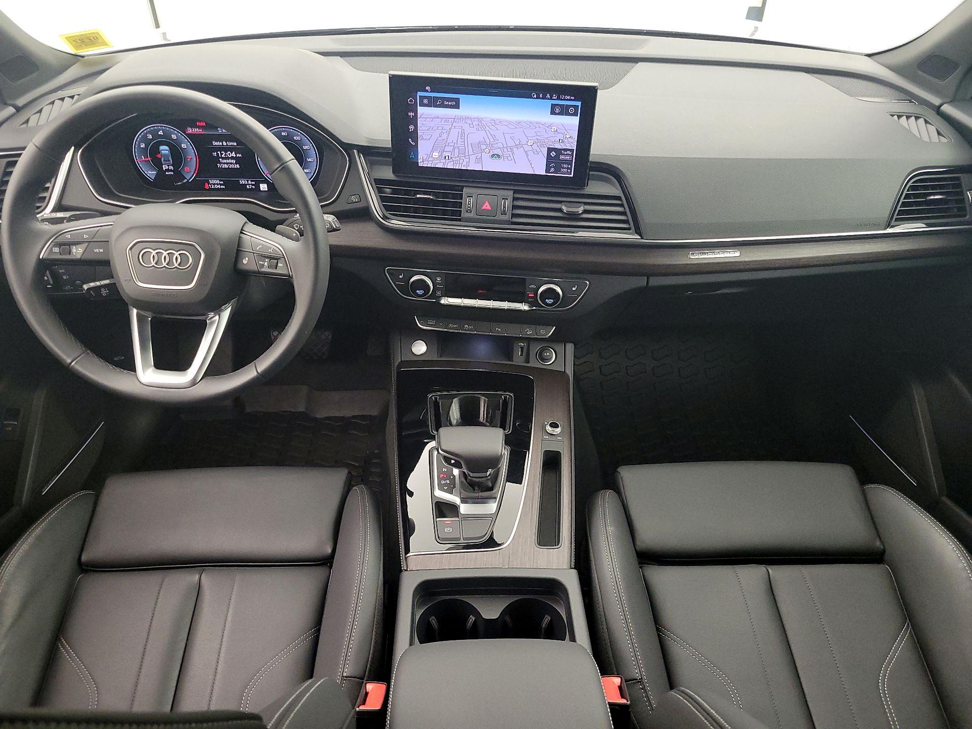 Thumbnail: 2025 Audi Q5 - 9