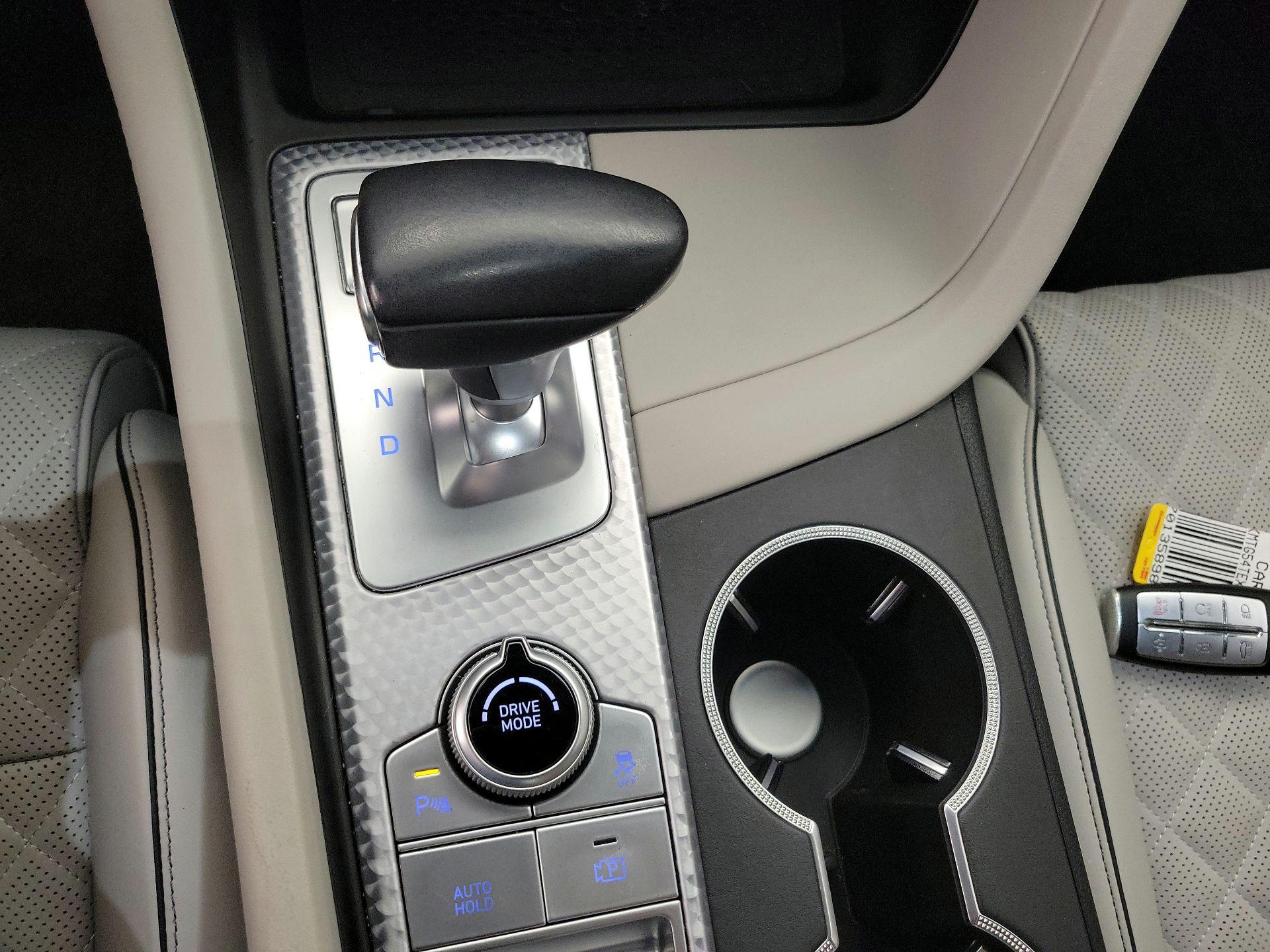 Thumbnail: 2022 Genesis G70 - 18