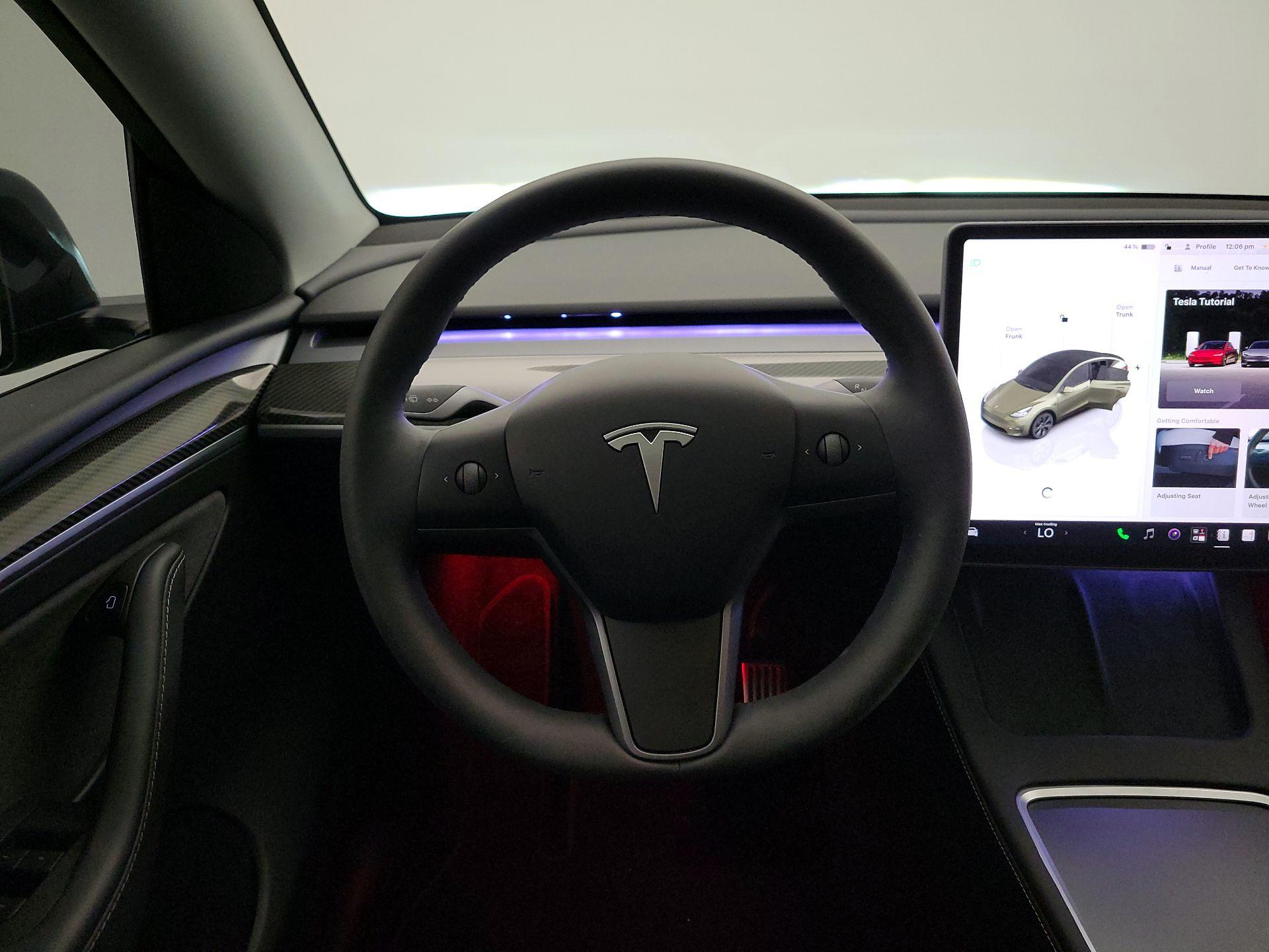 Thumbnail: 2025 Tesla Model Y - 10