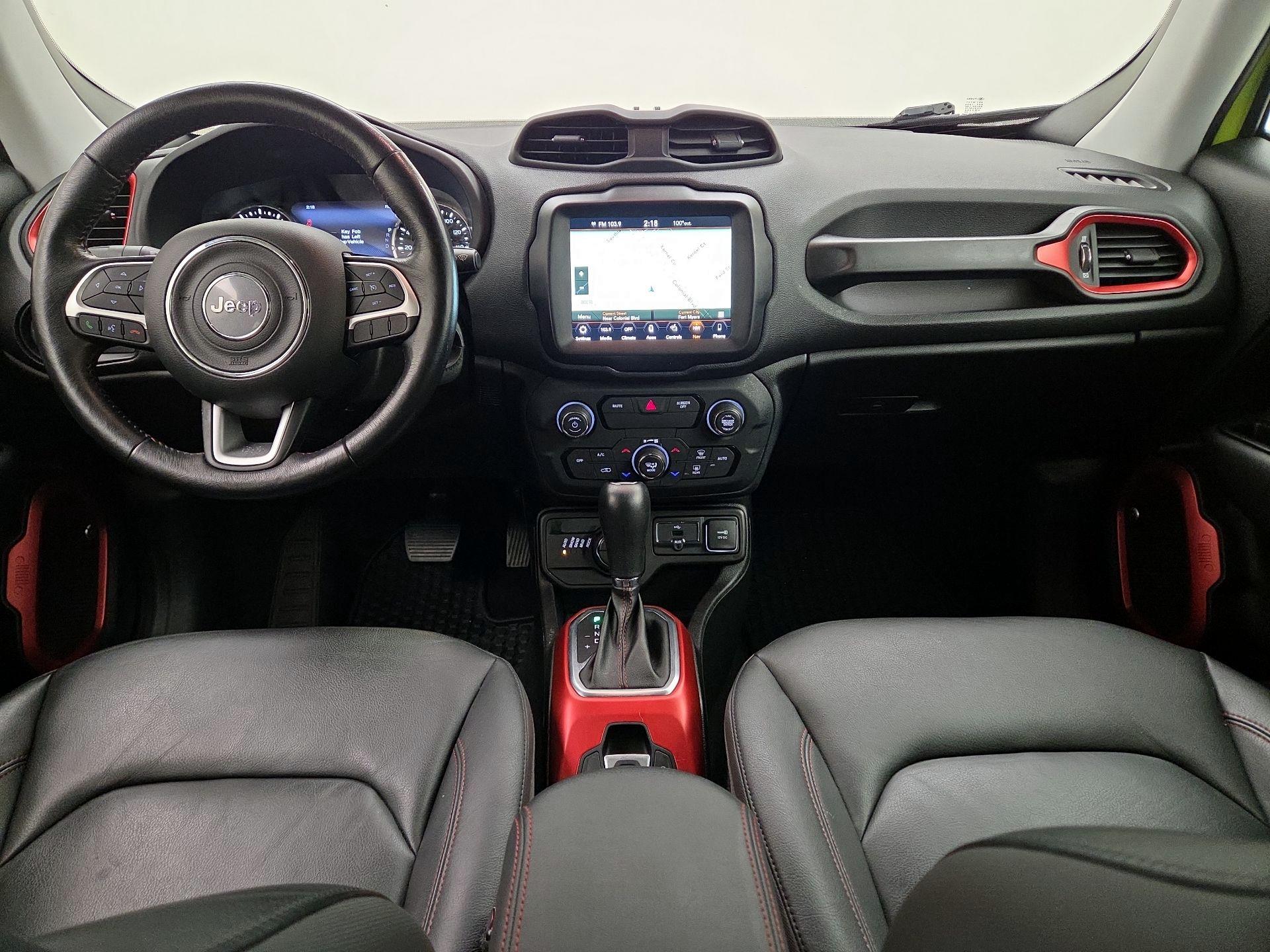 Thumbnail: 2018 Jeep Renegade - 9