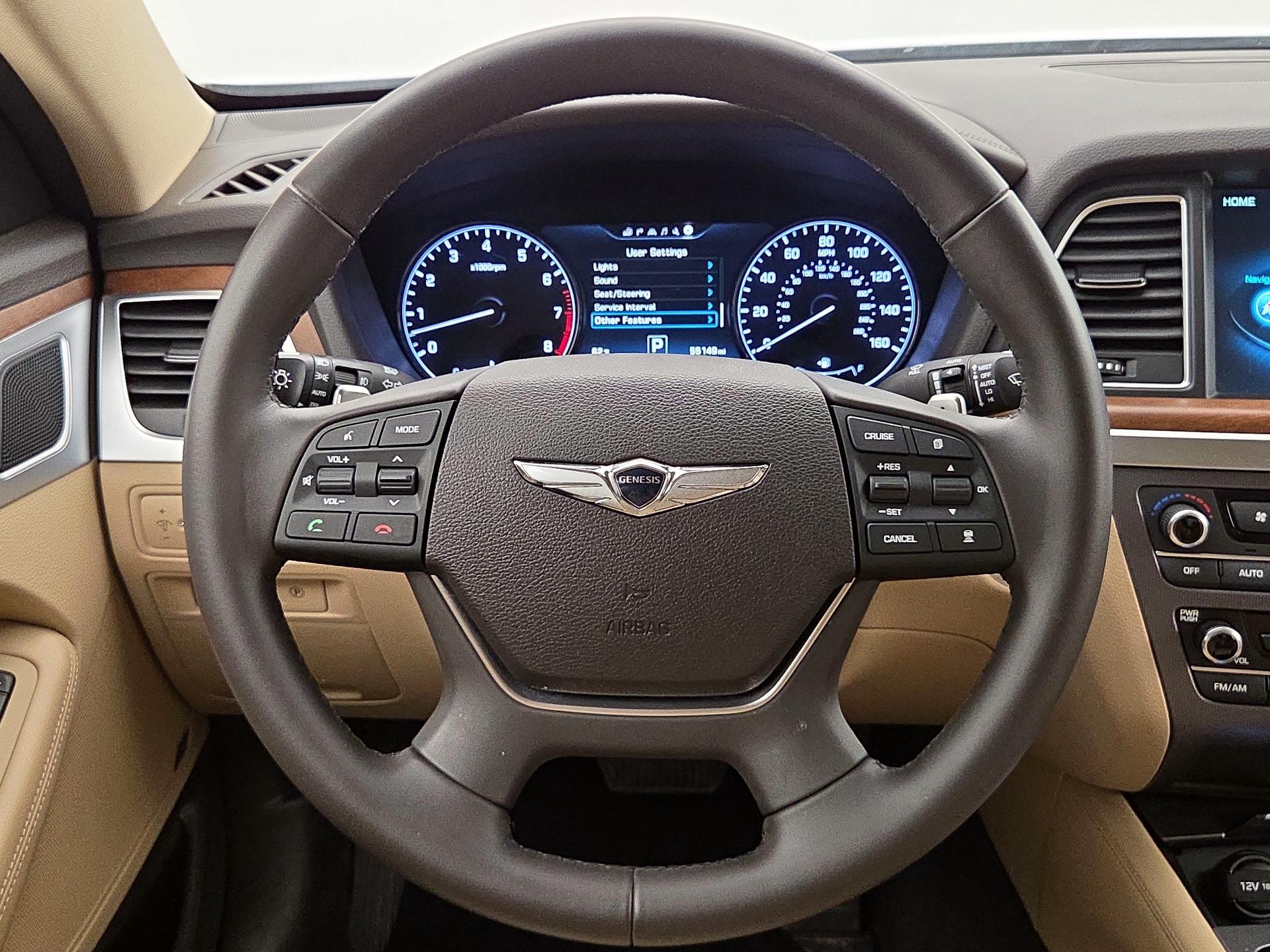 Thumbnail: 2017 Genesis G80 - 10