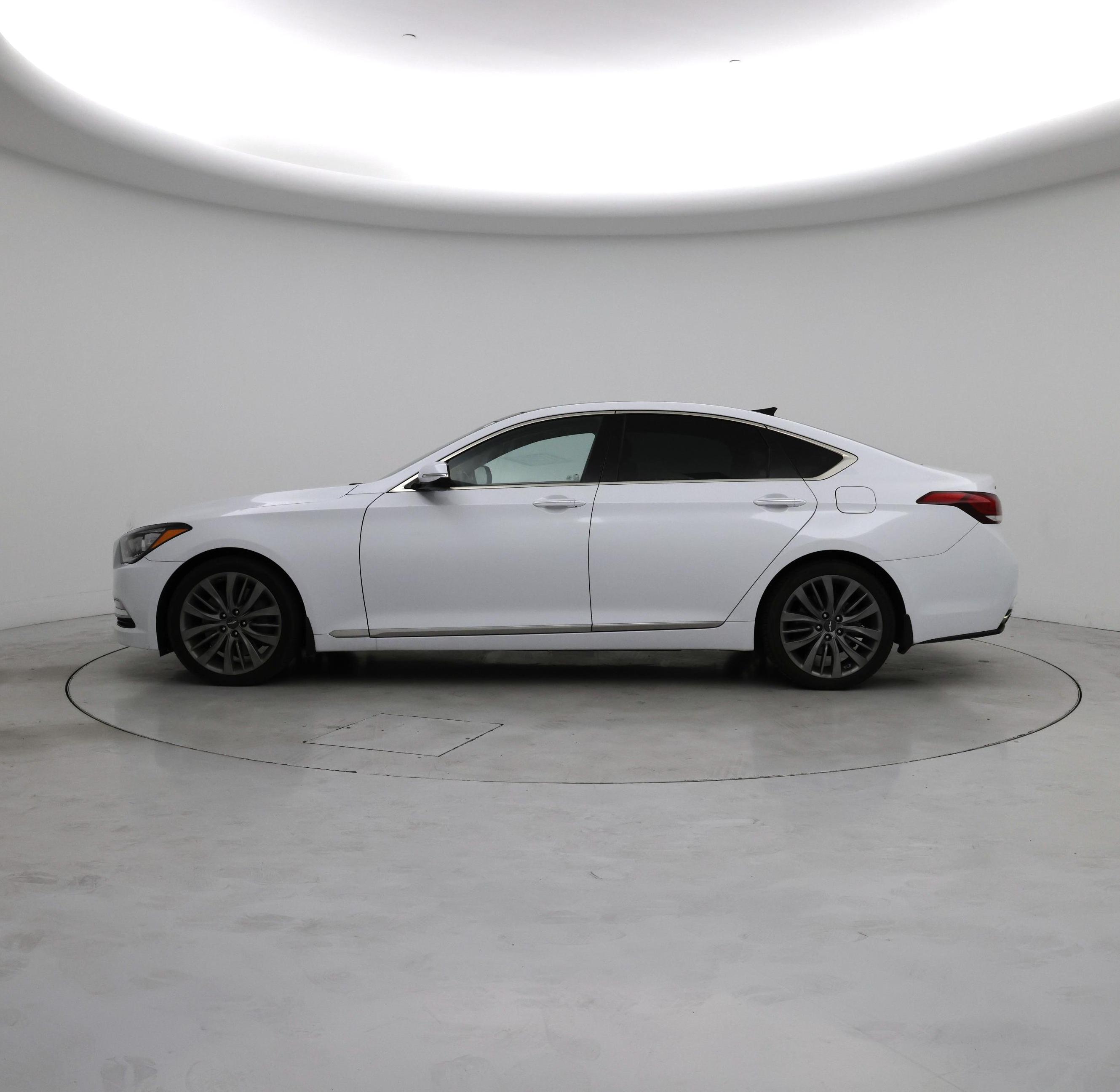 Thumbnail: 2017 Genesis G80 - 3