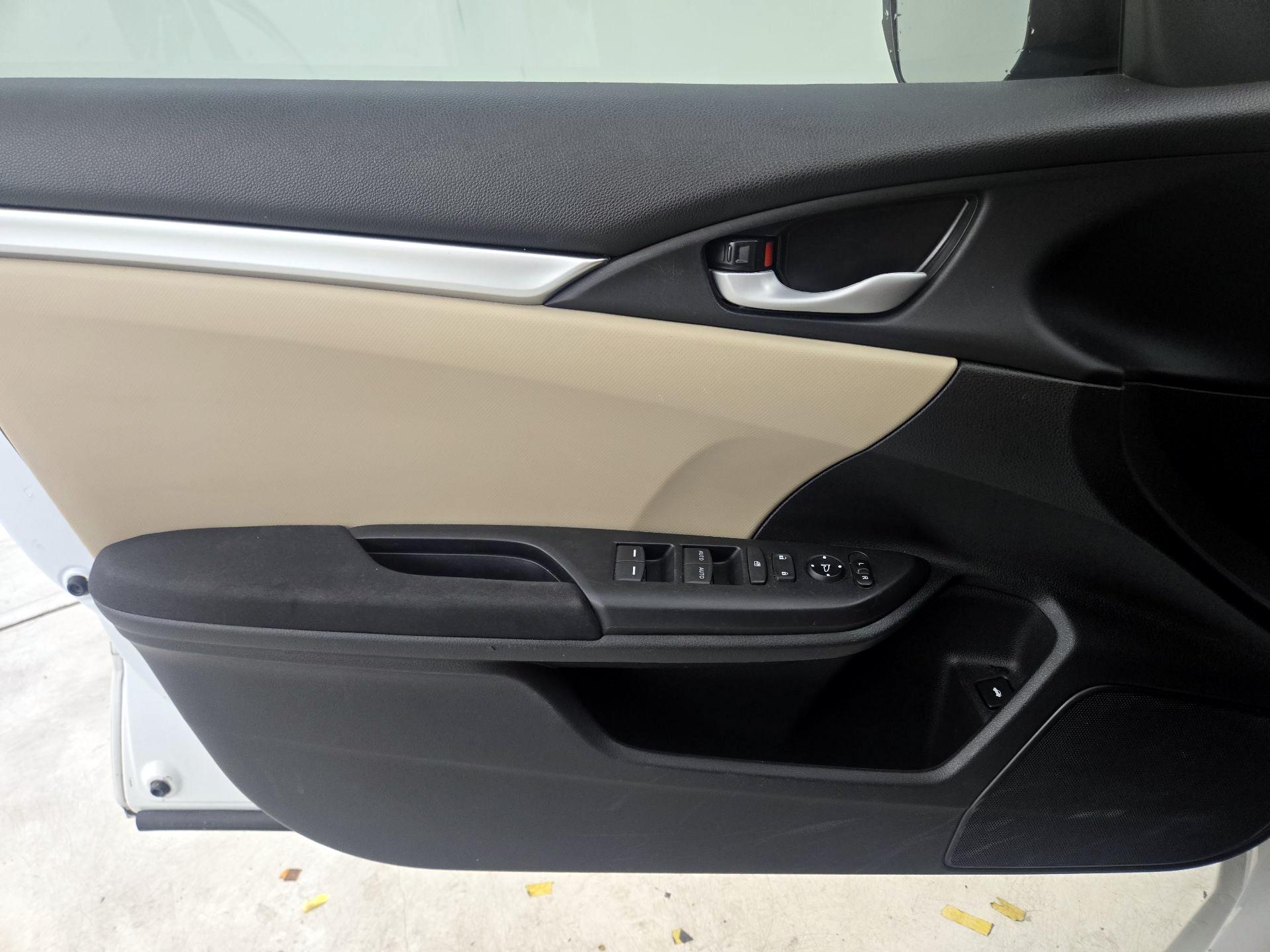 Thumbnail: 2021 Honda Civic - 12
