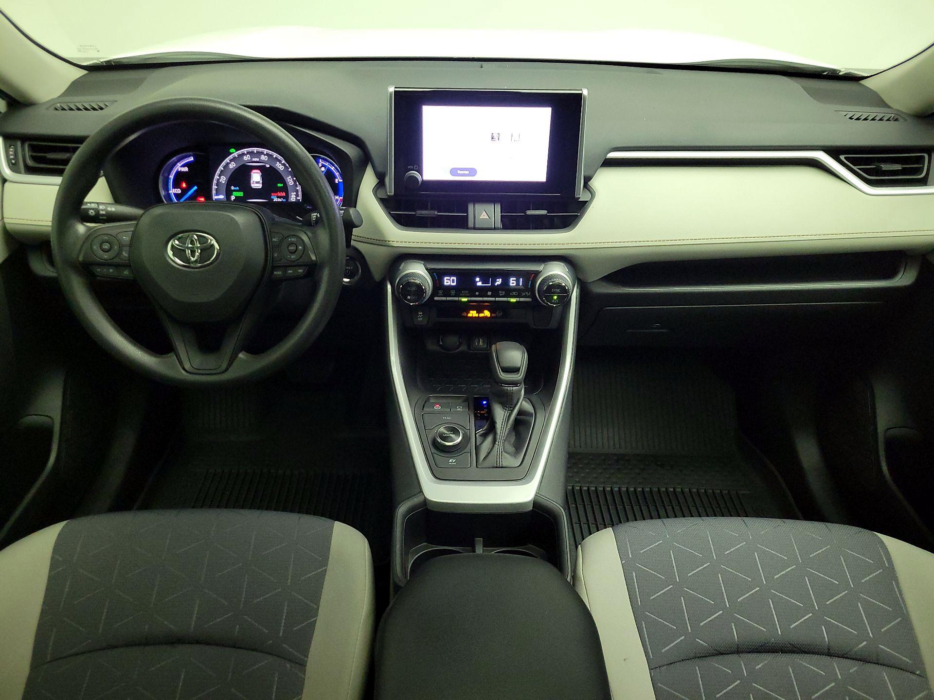 Thumbnail: 2024 Toyota RAV4 - 9