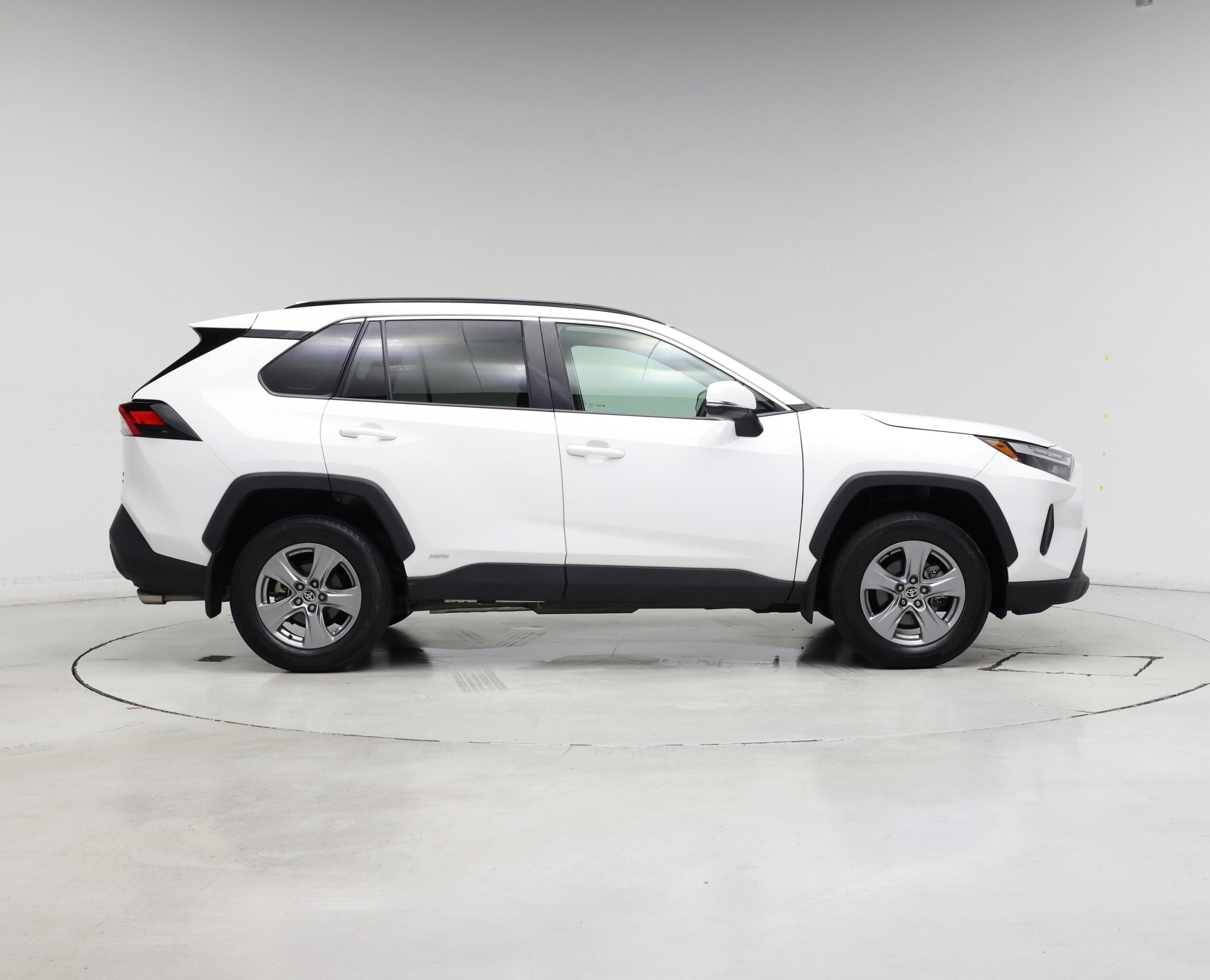 Thumbnail: 2024 Toyota RAV4 - 7