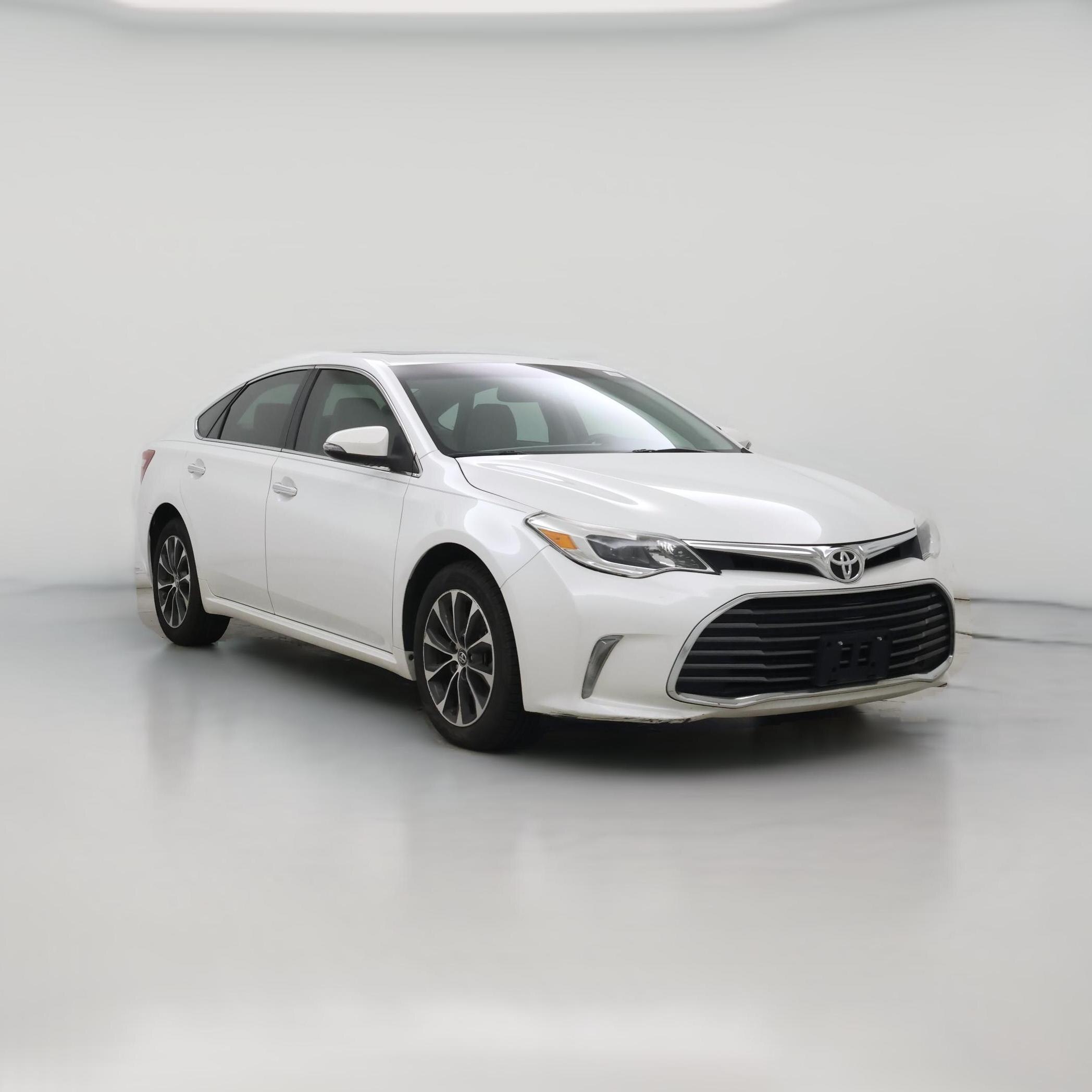 Thumbnail: 2016 Toyota Avalon - 1