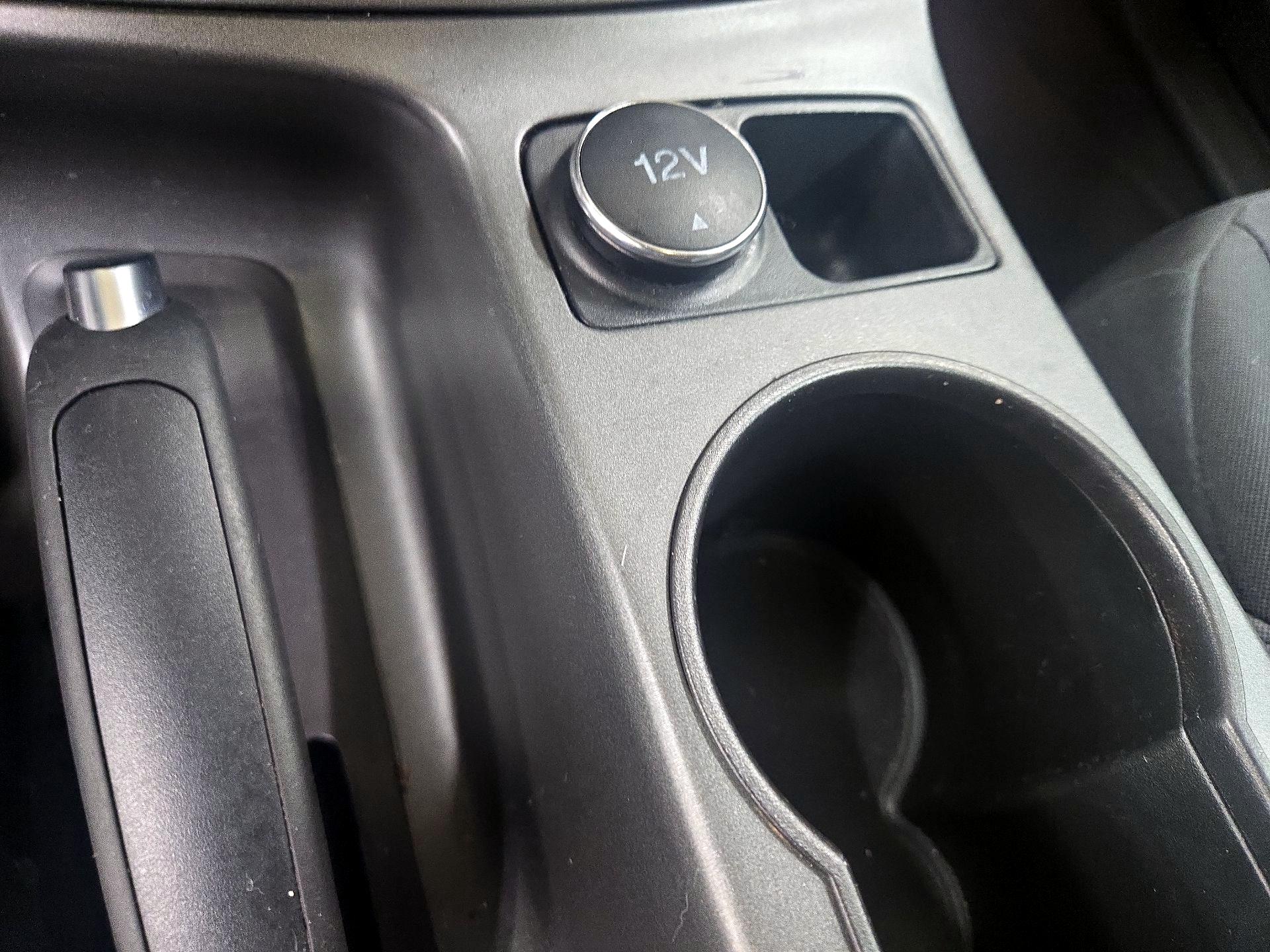 Thumbnail: 2014 Ford Escape - 17