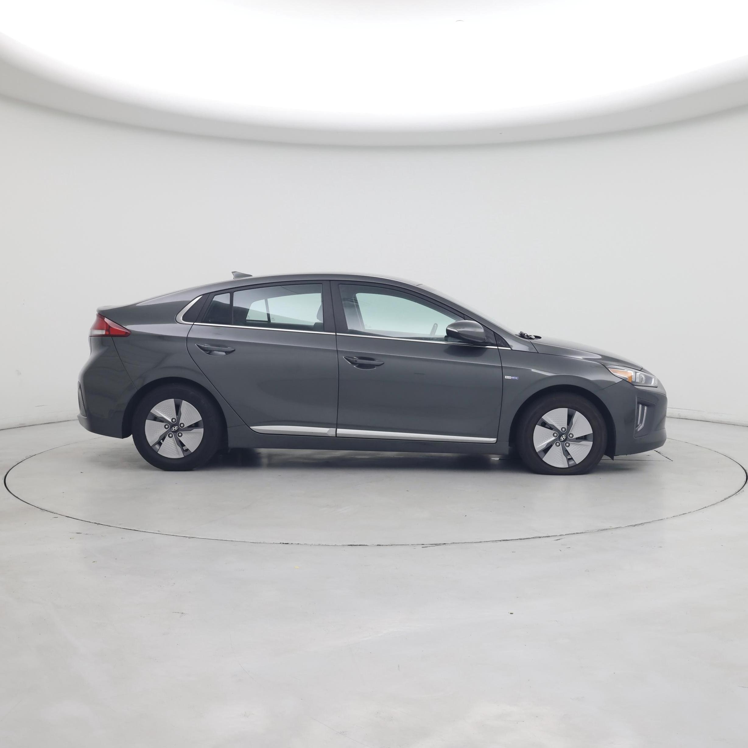 Thumbnail: 2020 Hyundai Ioniq - 7