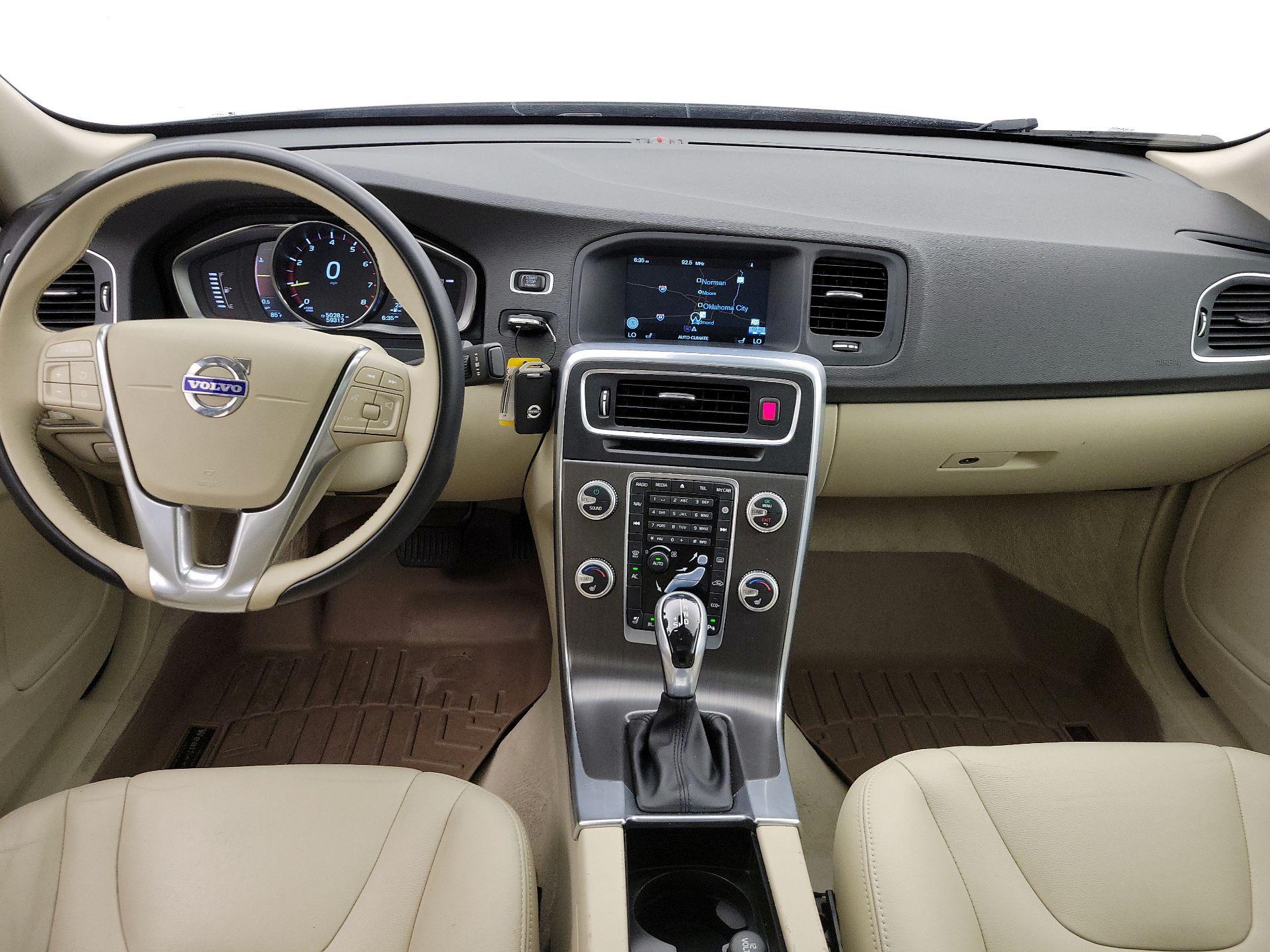 Thumbnail: 2016 Volvo S60 - 9