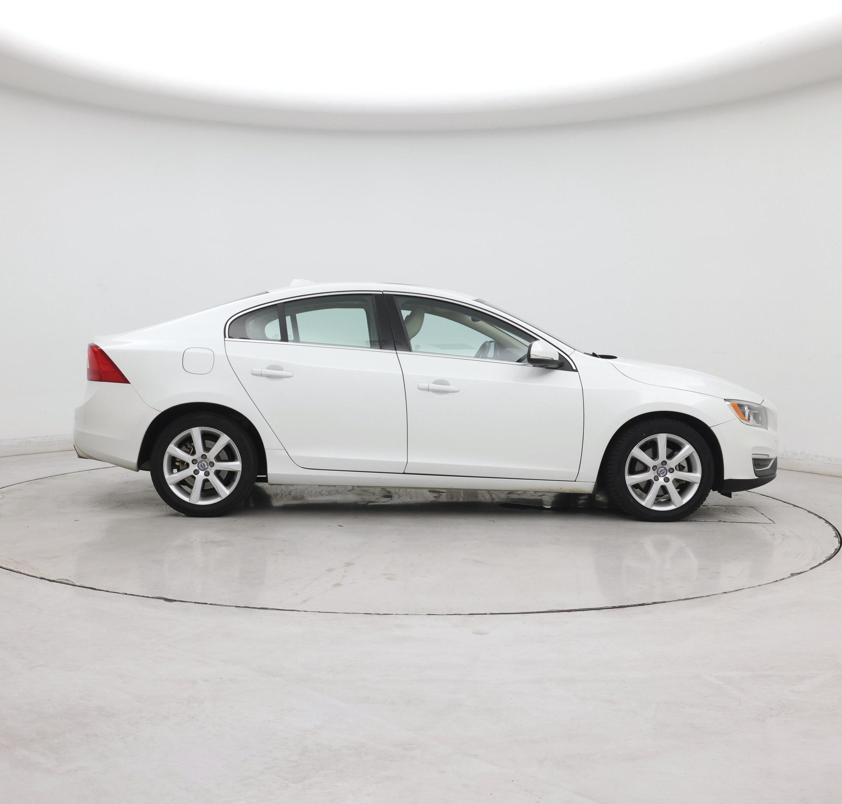 Thumbnail: 2016 Volvo S60 - 7