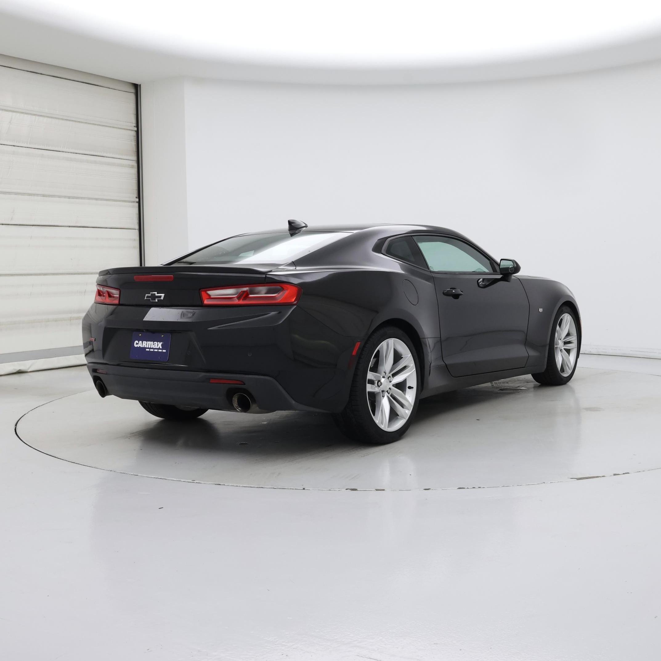 Thumbnail: 2017 Chevrolet Camaro - 8