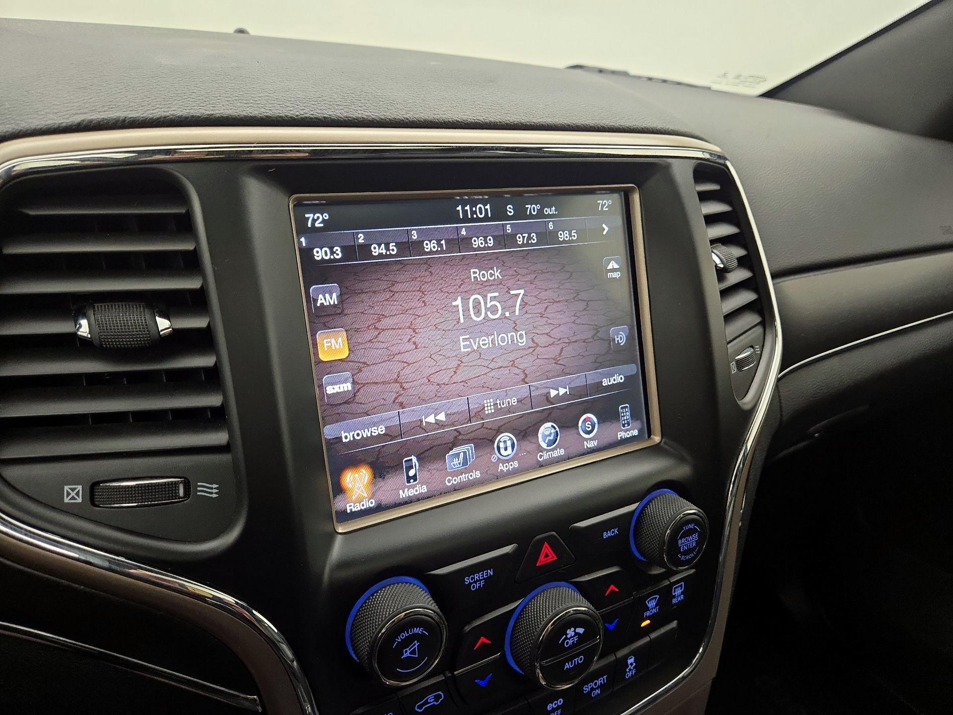 Thumbnail: 2017 Jeep Grand Cherokee - 16