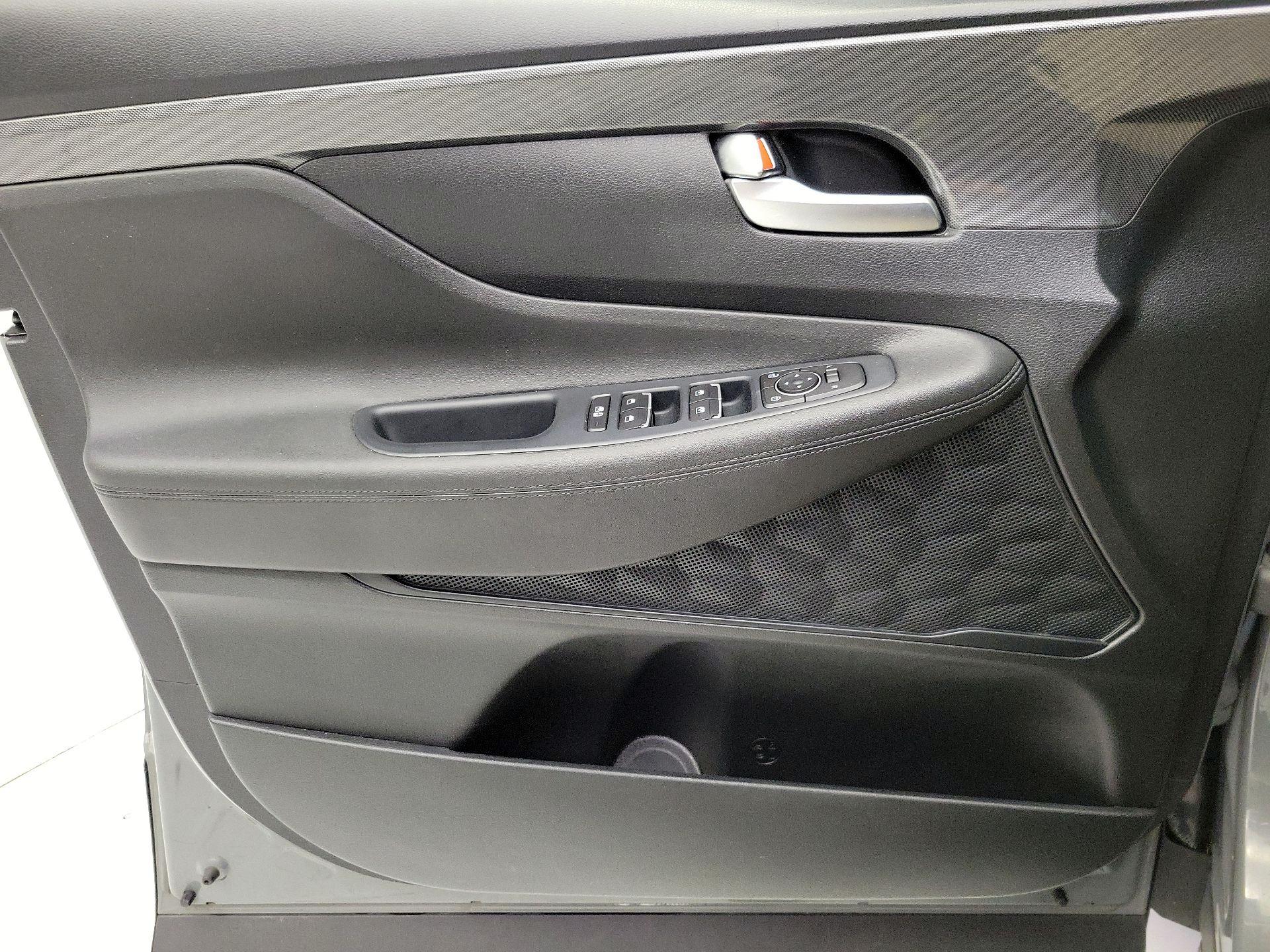 Thumbnail: 2021 Hyundai Santa Fe - 12
