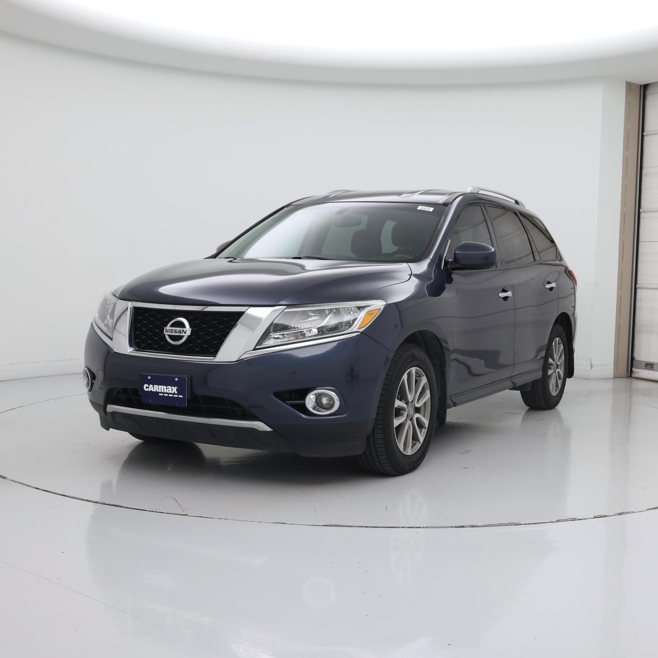 Thumbnail: 2015 Nissan Pathfinder - 4
