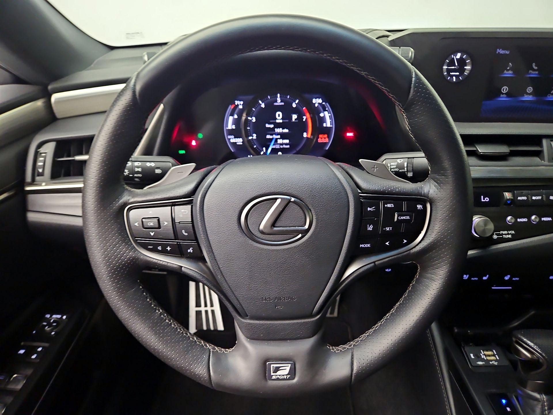 Thumbnail: 2021 Lexus ES - 10
