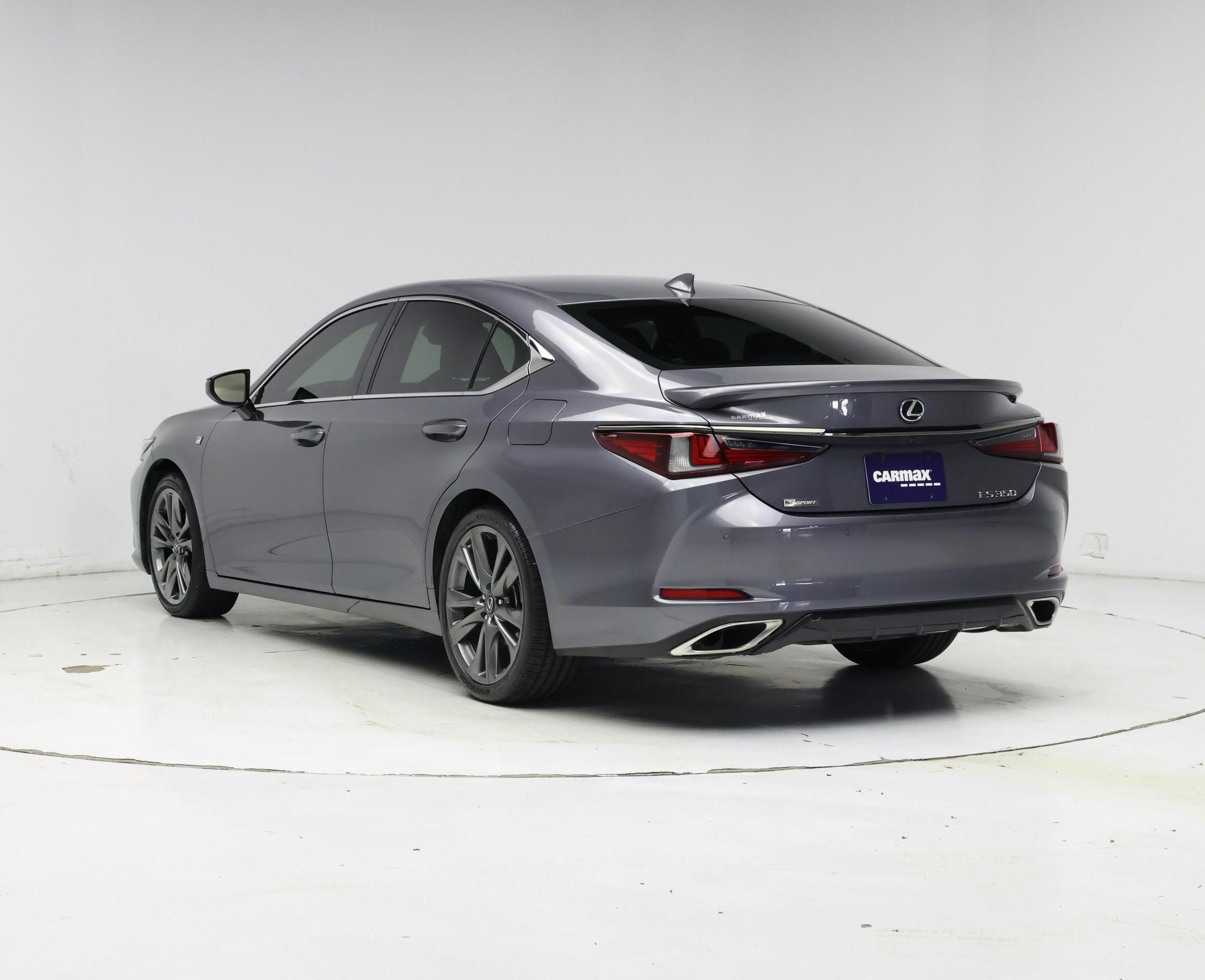 Thumbnail: 2021 Lexus ES - 2