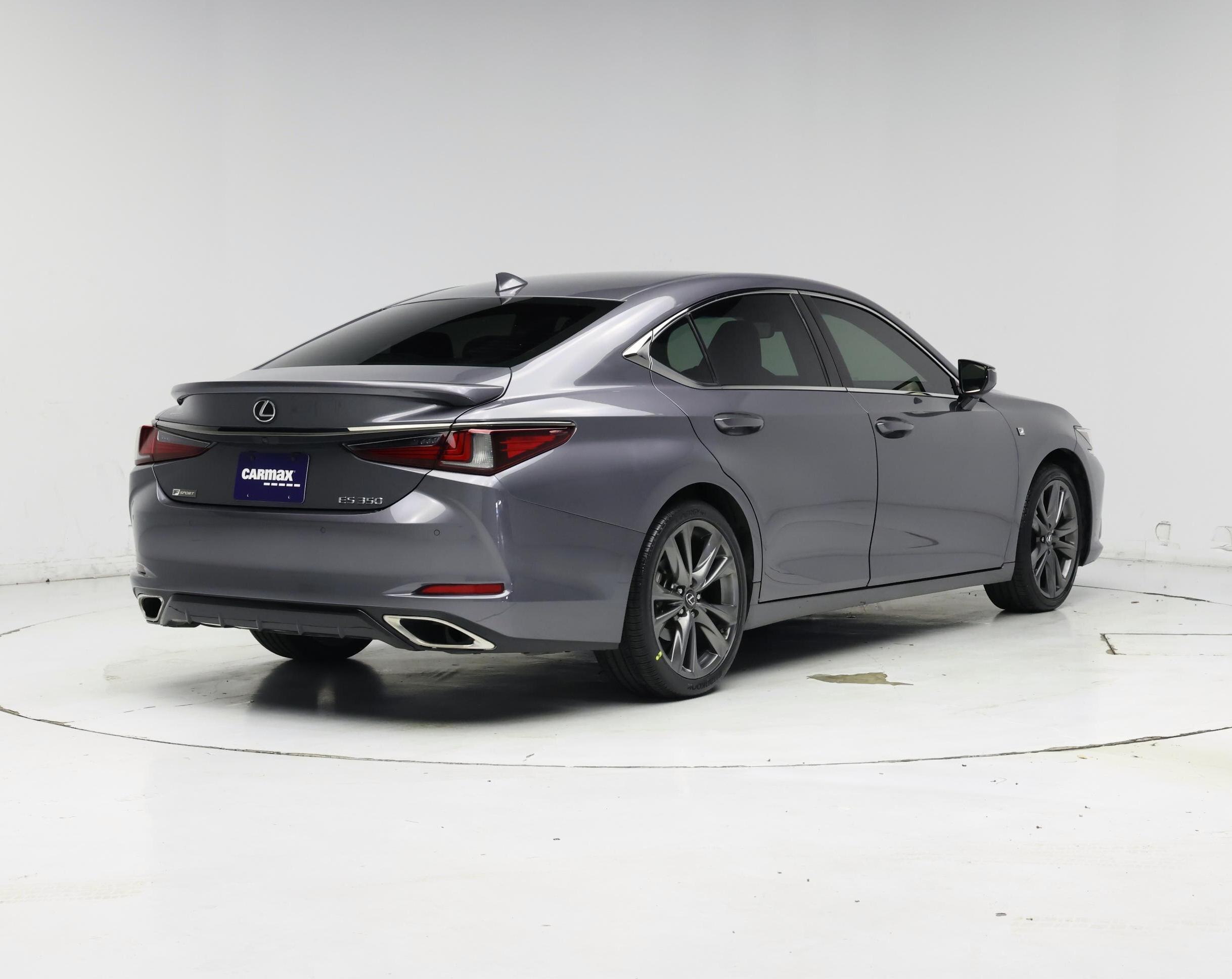 Thumbnail: 2021 Lexus ES - 8