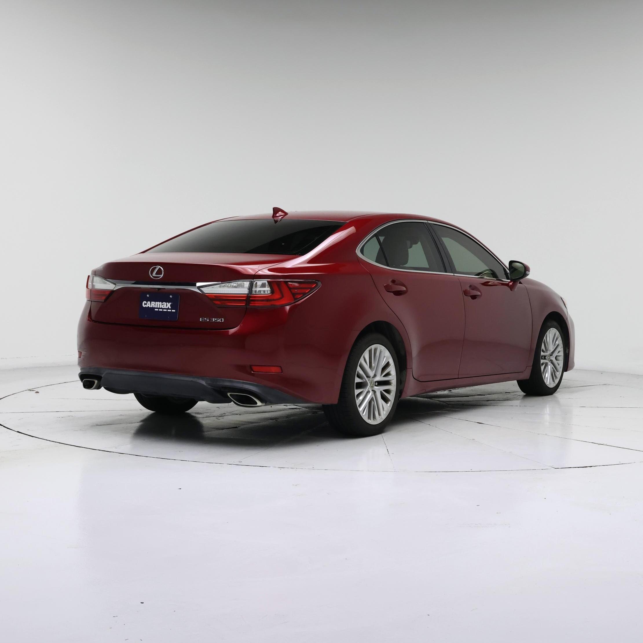 Thumbnail: 2016 Lexus ES - 8