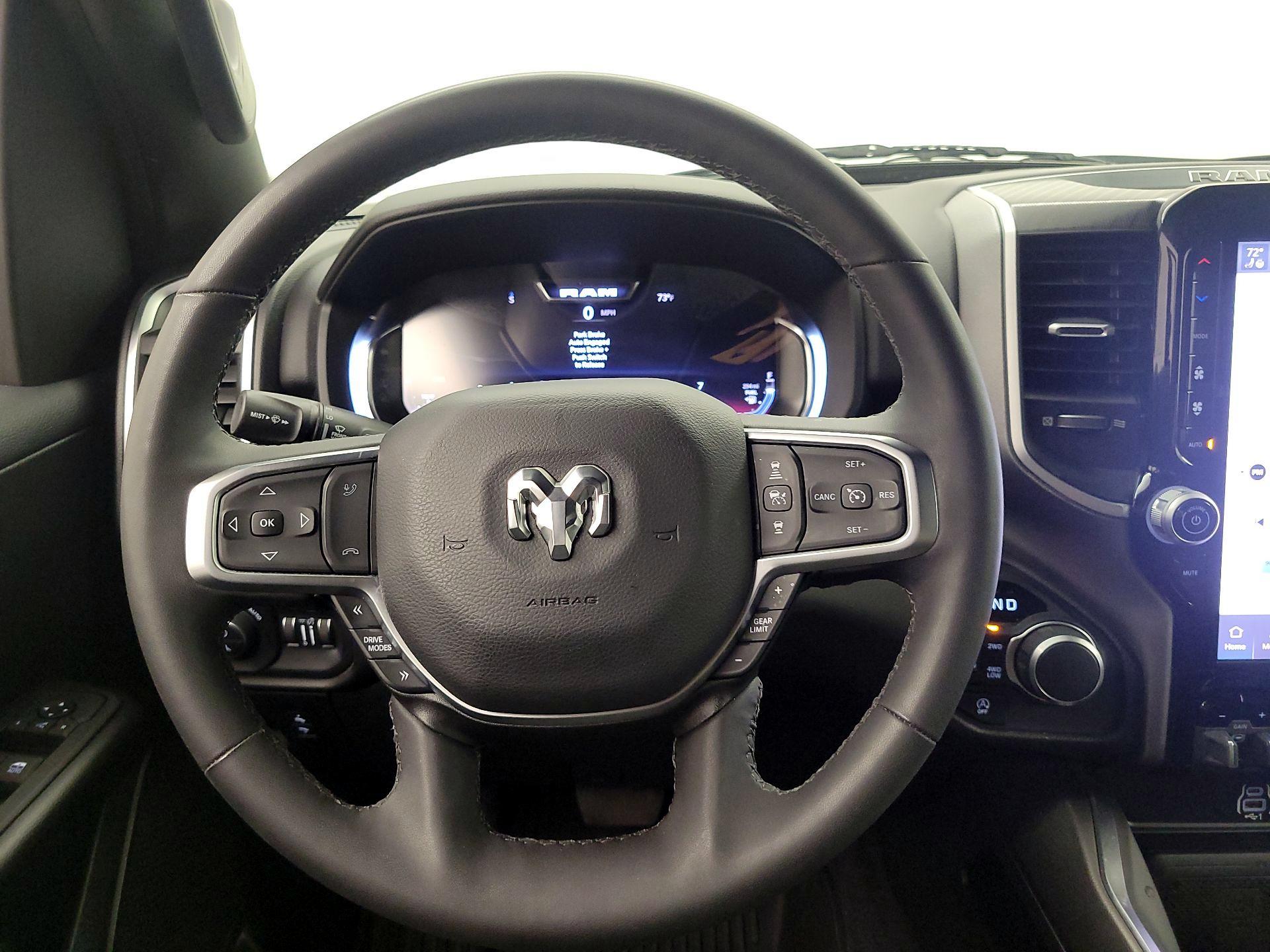 Thumbnail: 2025 RAM 1500 - 10