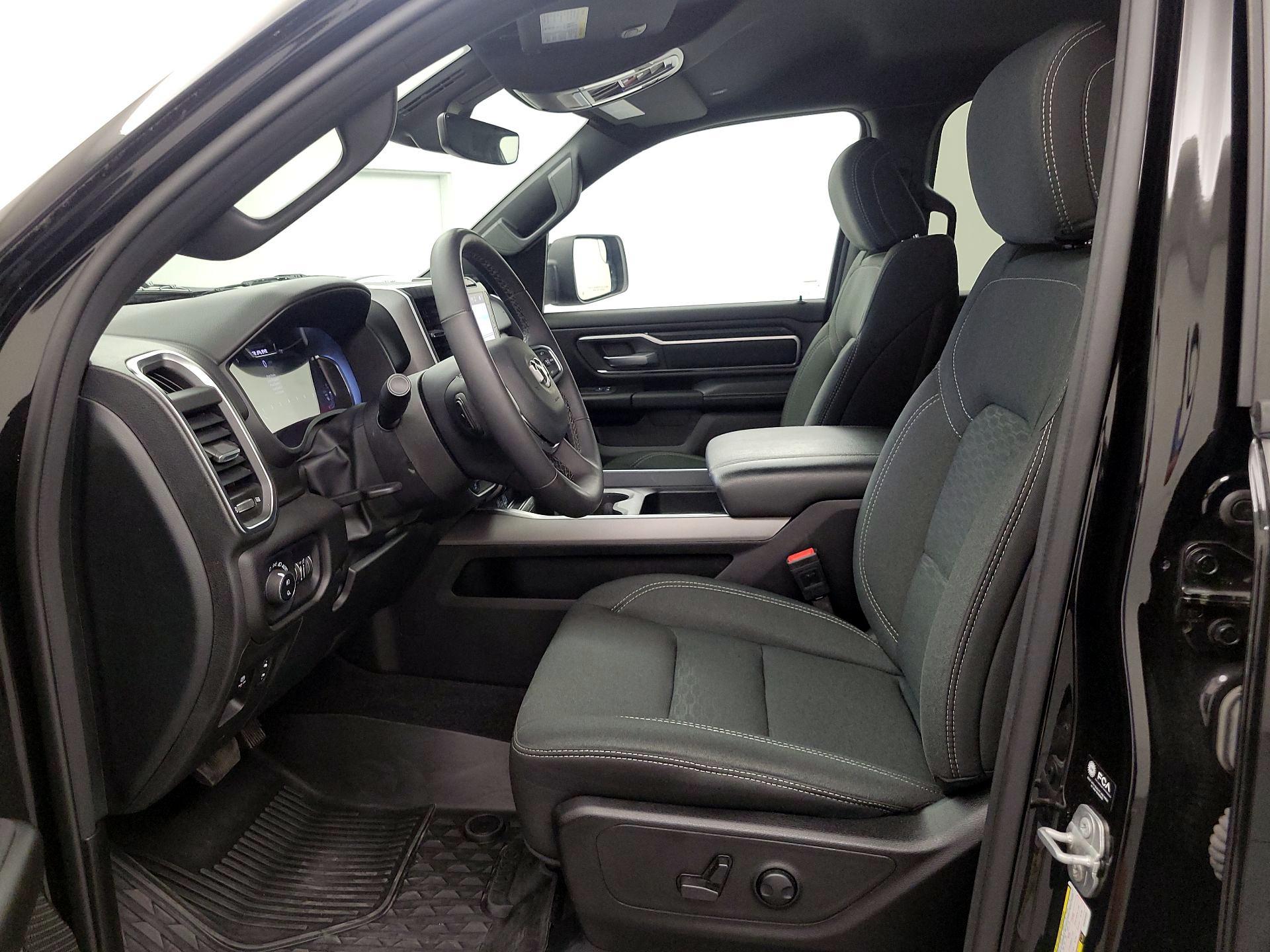 Thumbnail: 2025 RAM 1500 - 11