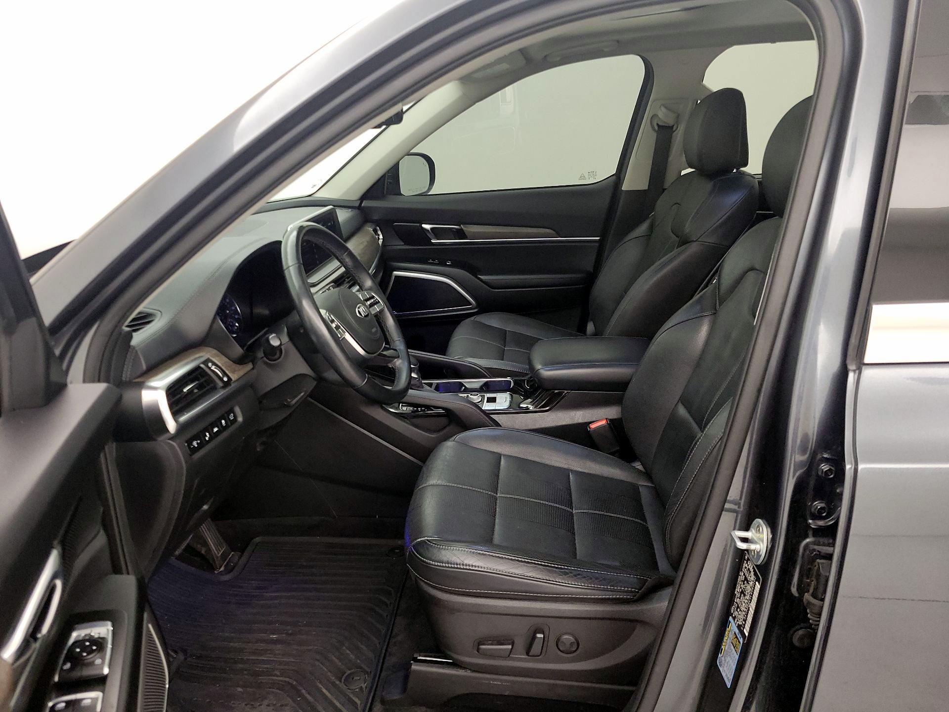 Thumbnail: 2020 Kia Telluride - 11
