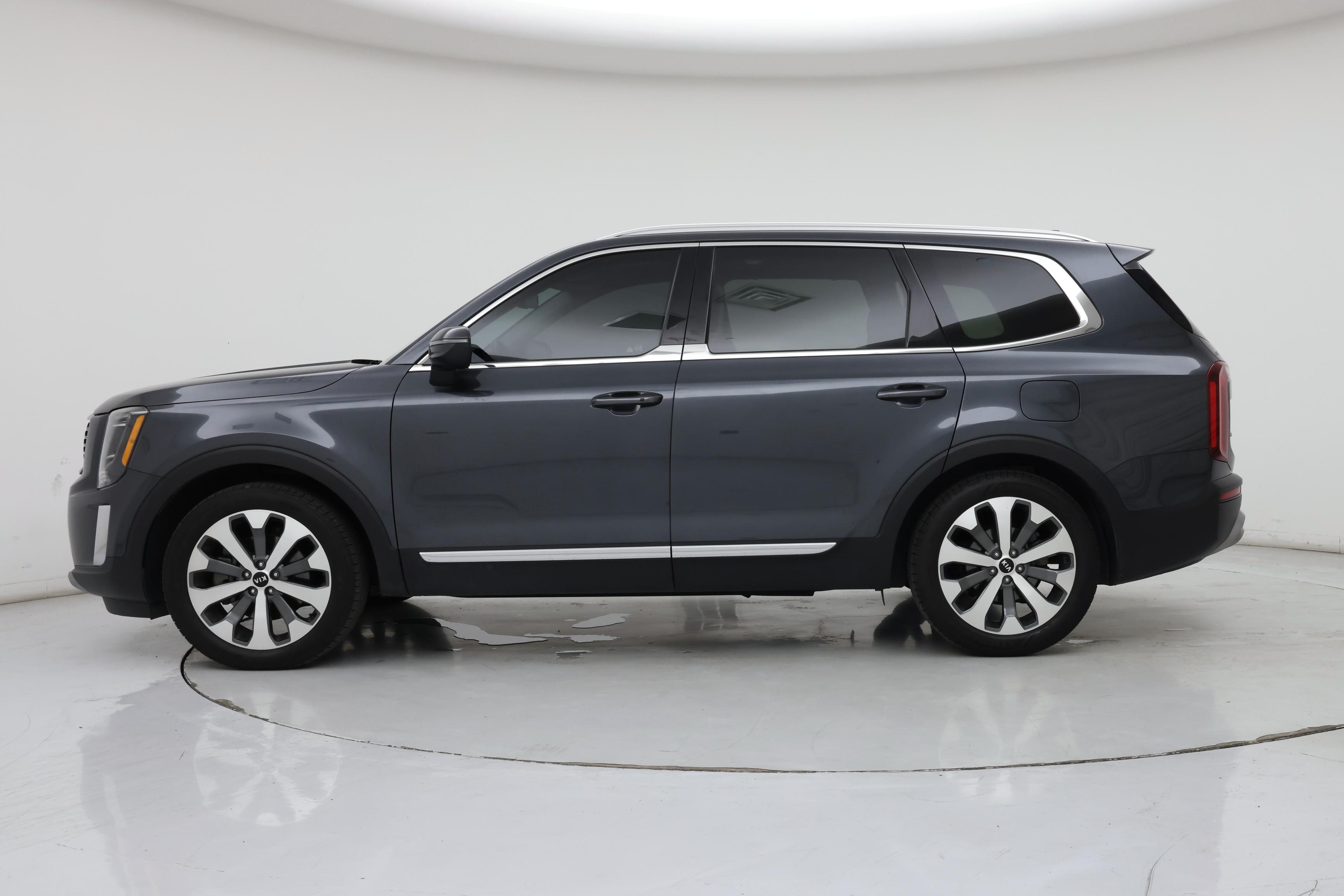 Thumbnail: 2020 Kia Telluride - 3