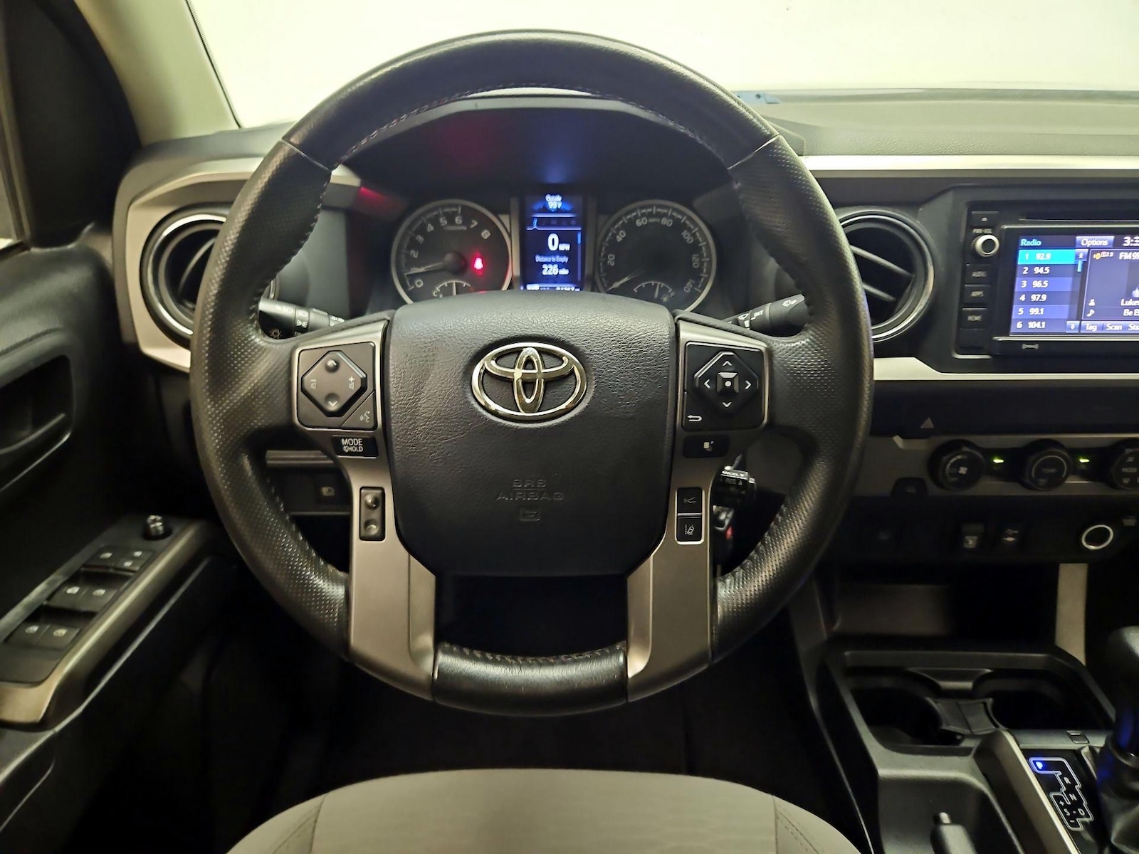 2019 Toyota Tacoma SR5 - Photo 11
