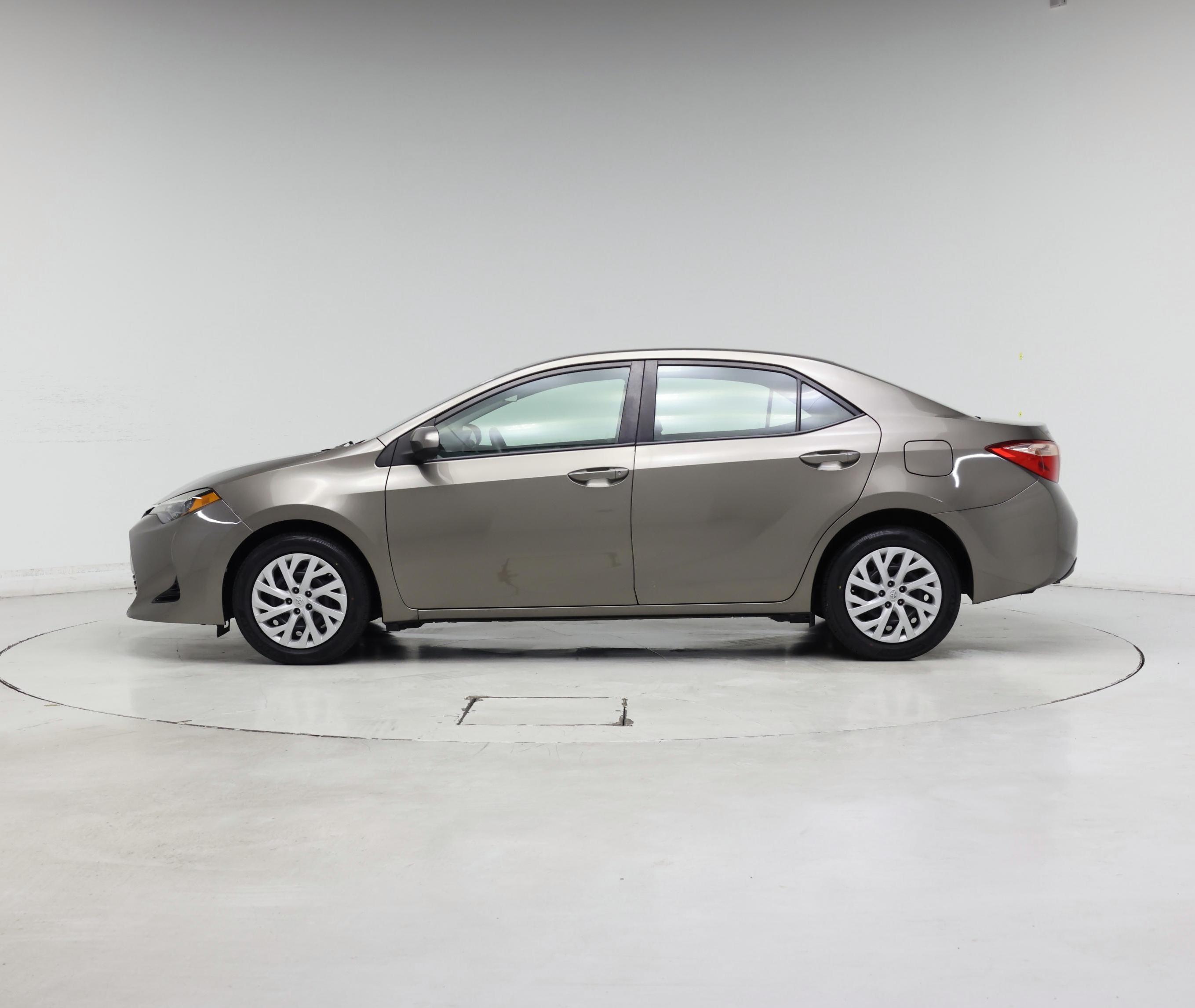 Thumbnail: 2019 Toyota Corolla - 3