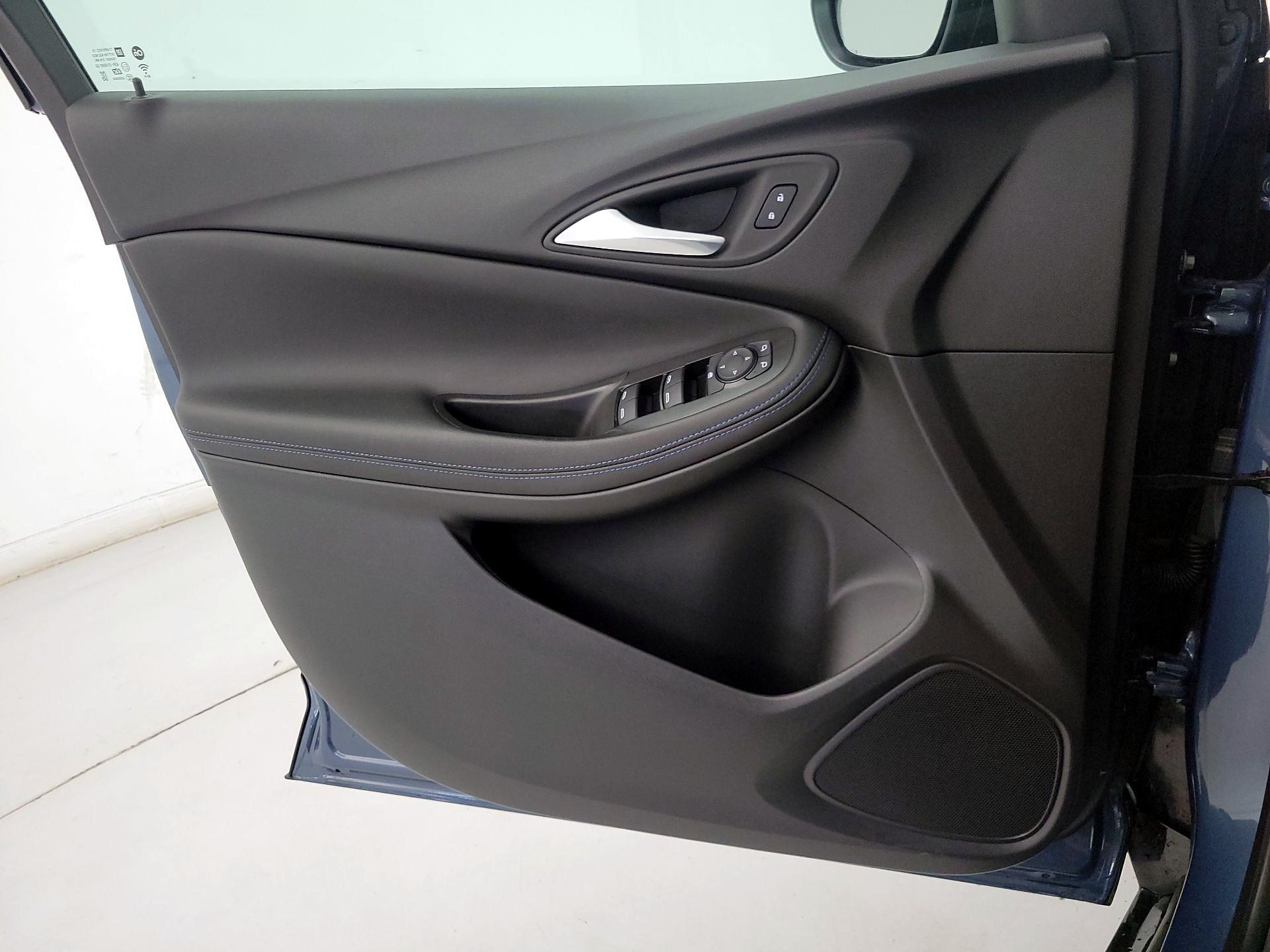 Thumbnail: 2025 Buick Encore GX - 12
