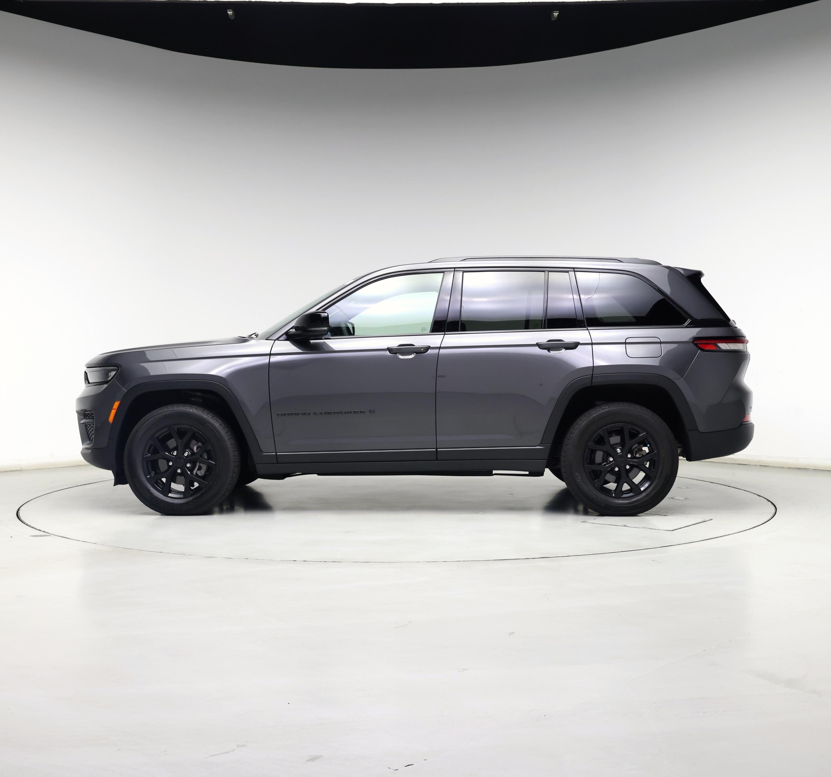 Thumbnail: 2024 Jeep Grand Cherokee - 2