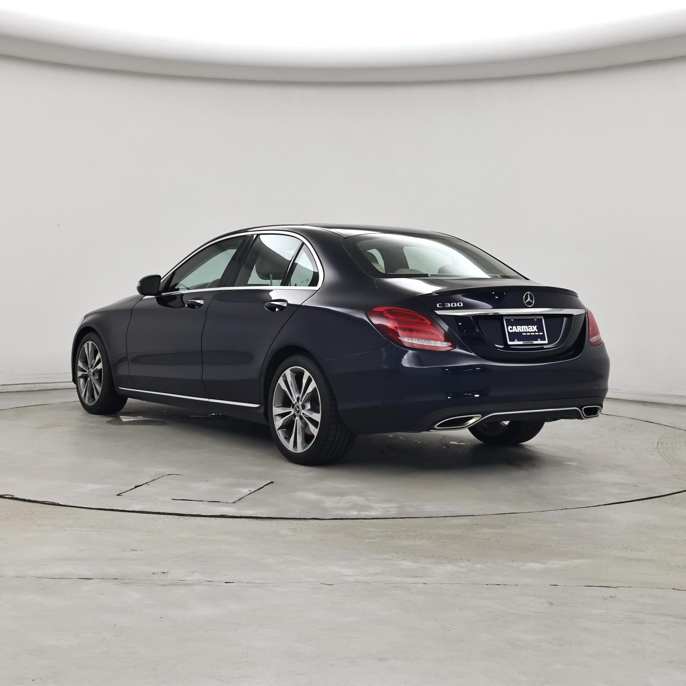 Thumbnail: 2017 Mercedes-Benz C-Class - 2
