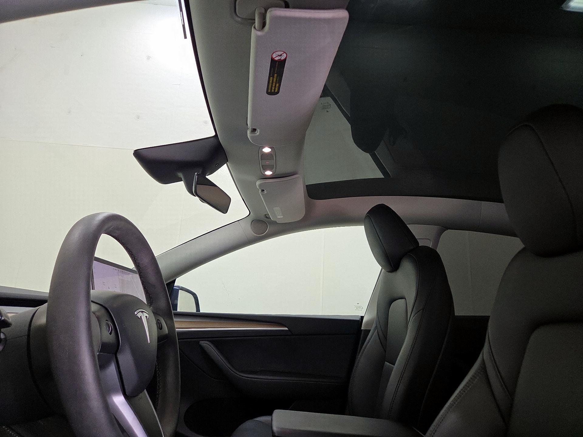 Thumbnail: 2023 Tesla Model Y - 18
