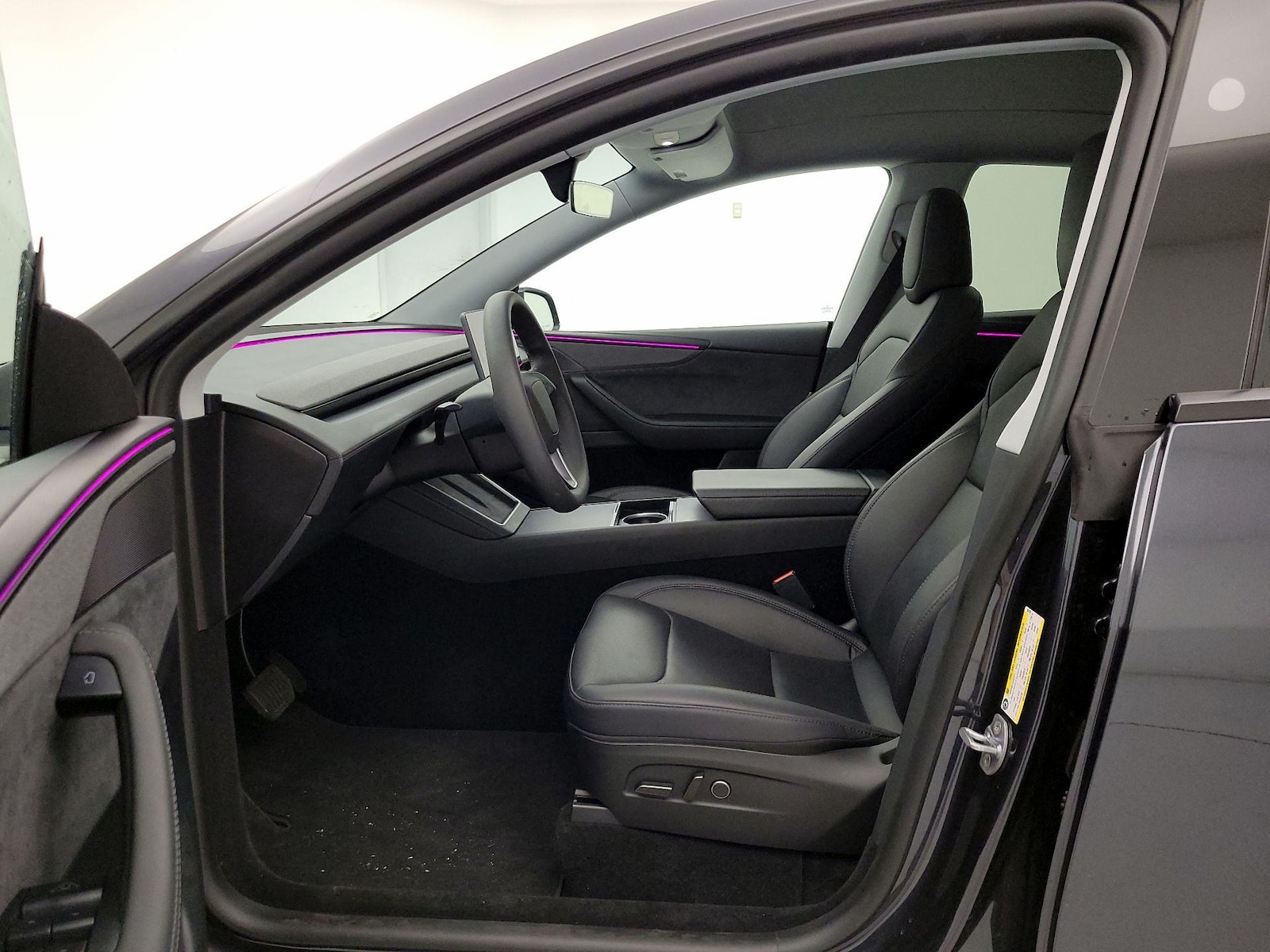 2026 Tesla Model Y Long Range - Photo 12