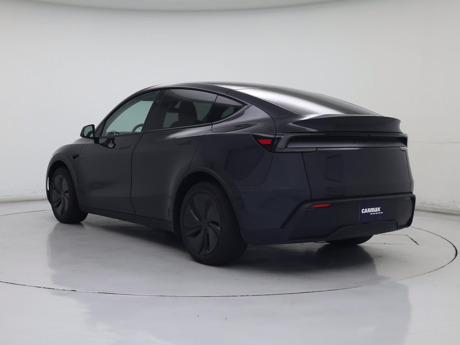 2026 Tesla Model Y Long Range - Photo 3