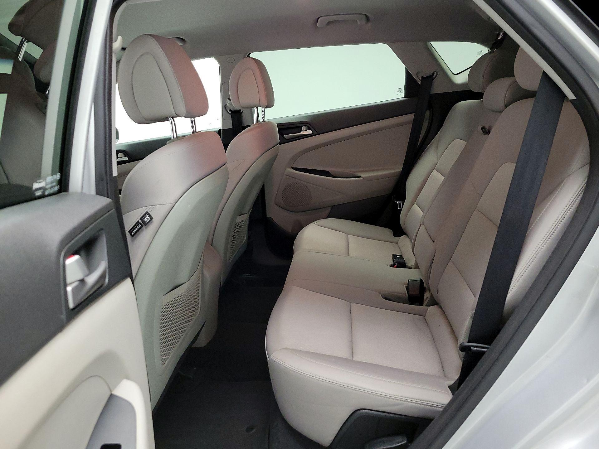 Thumbnail: 2018 Hyundai Tucson - 18
