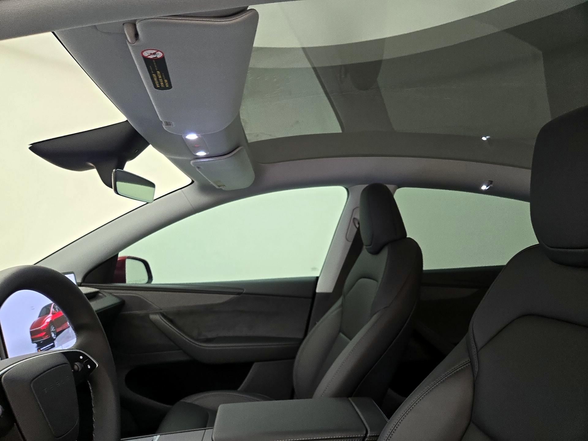 Thumbnail: 2026 Tesla Model Y - 19