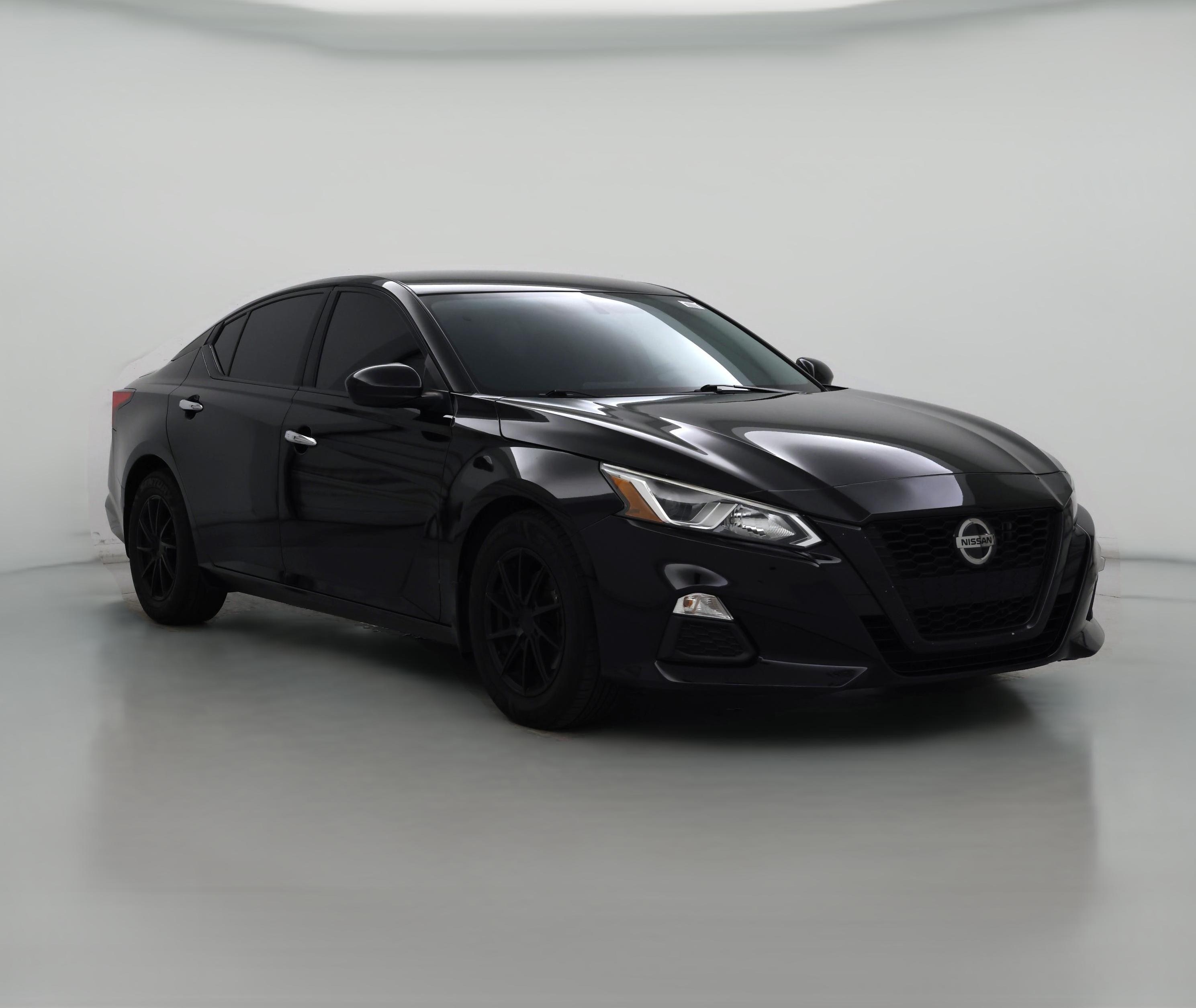 Thumbnail: 2020 Nissan Altima - 1