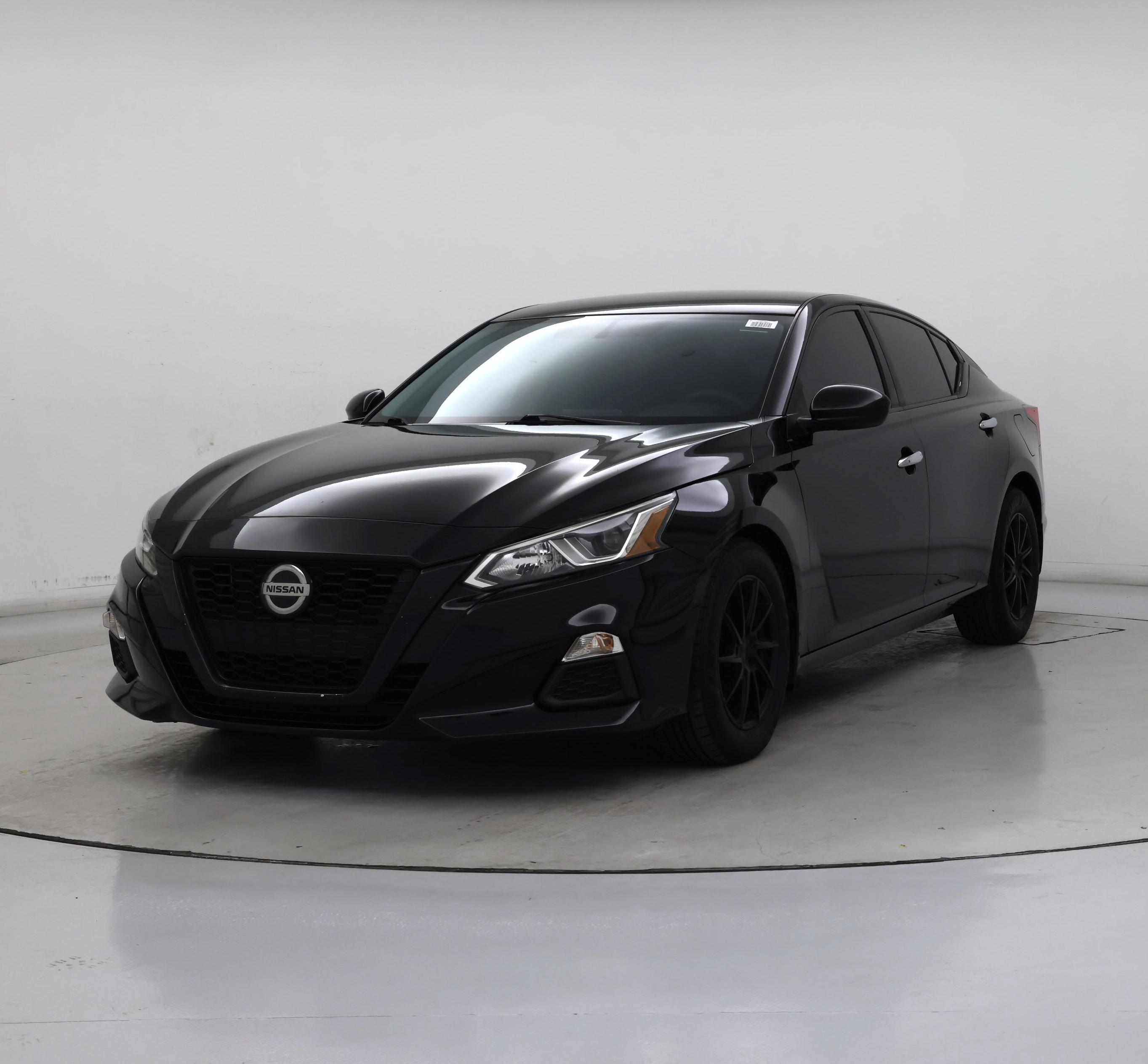 Thumbnail: 2020 Nissan Altima - 4
