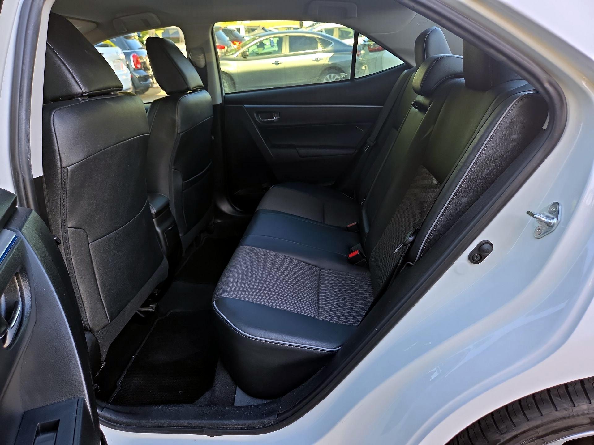 Thumbnail: 2016 Toyota Corolla - 17