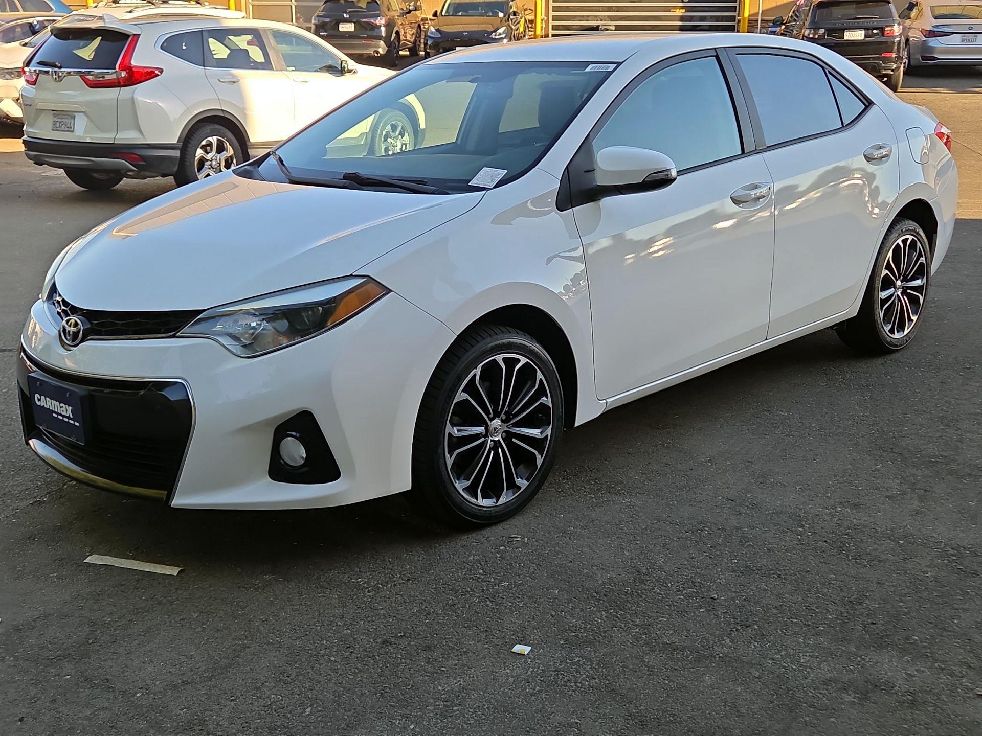 Thumbnail: 2016 Toyota Corolla - 3