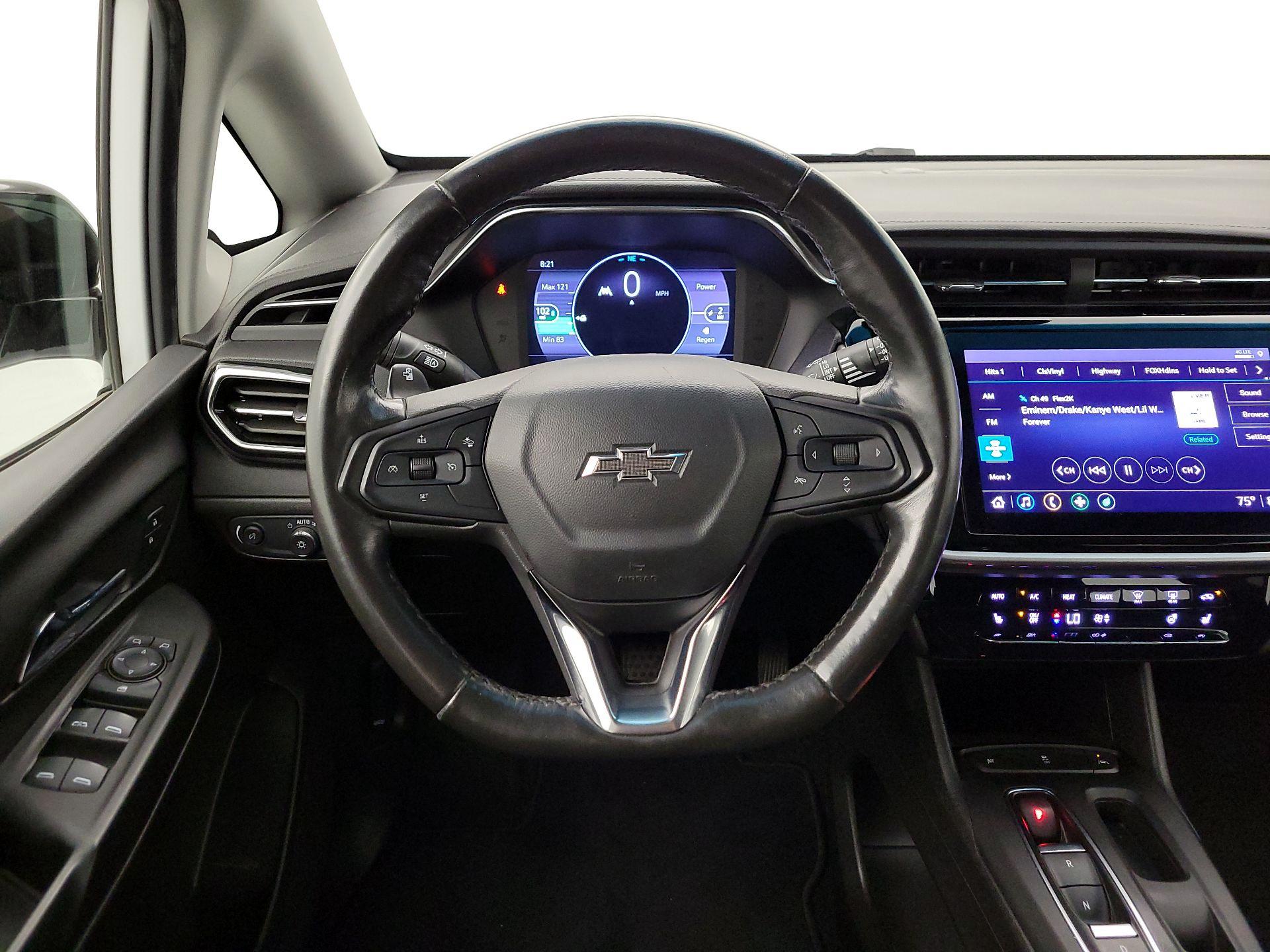 Thumbnail: 2022 Chevrolet Bolt EV - 10