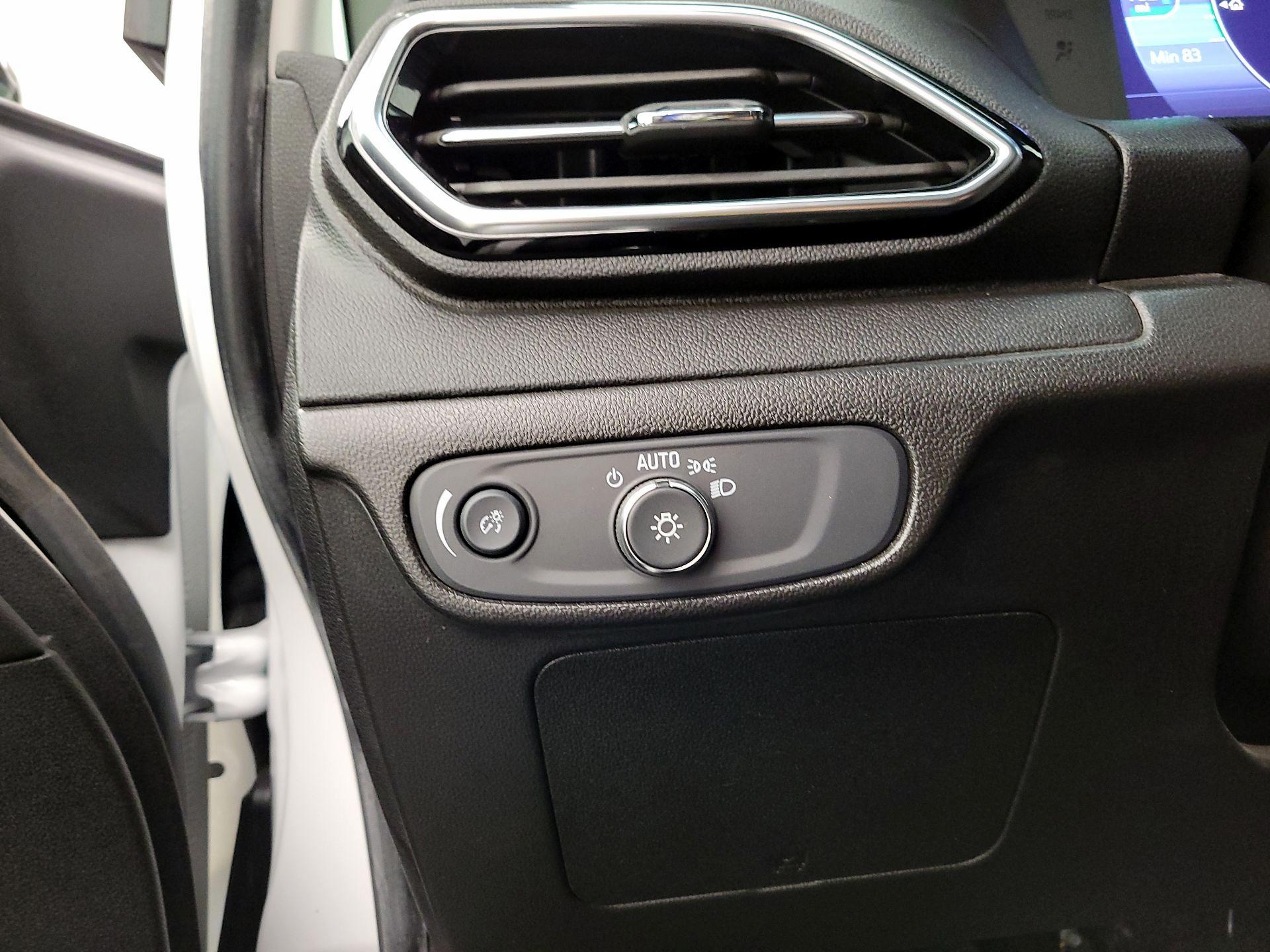 Thumbnail: 2022 Chevrolet Bolt EV - 13
