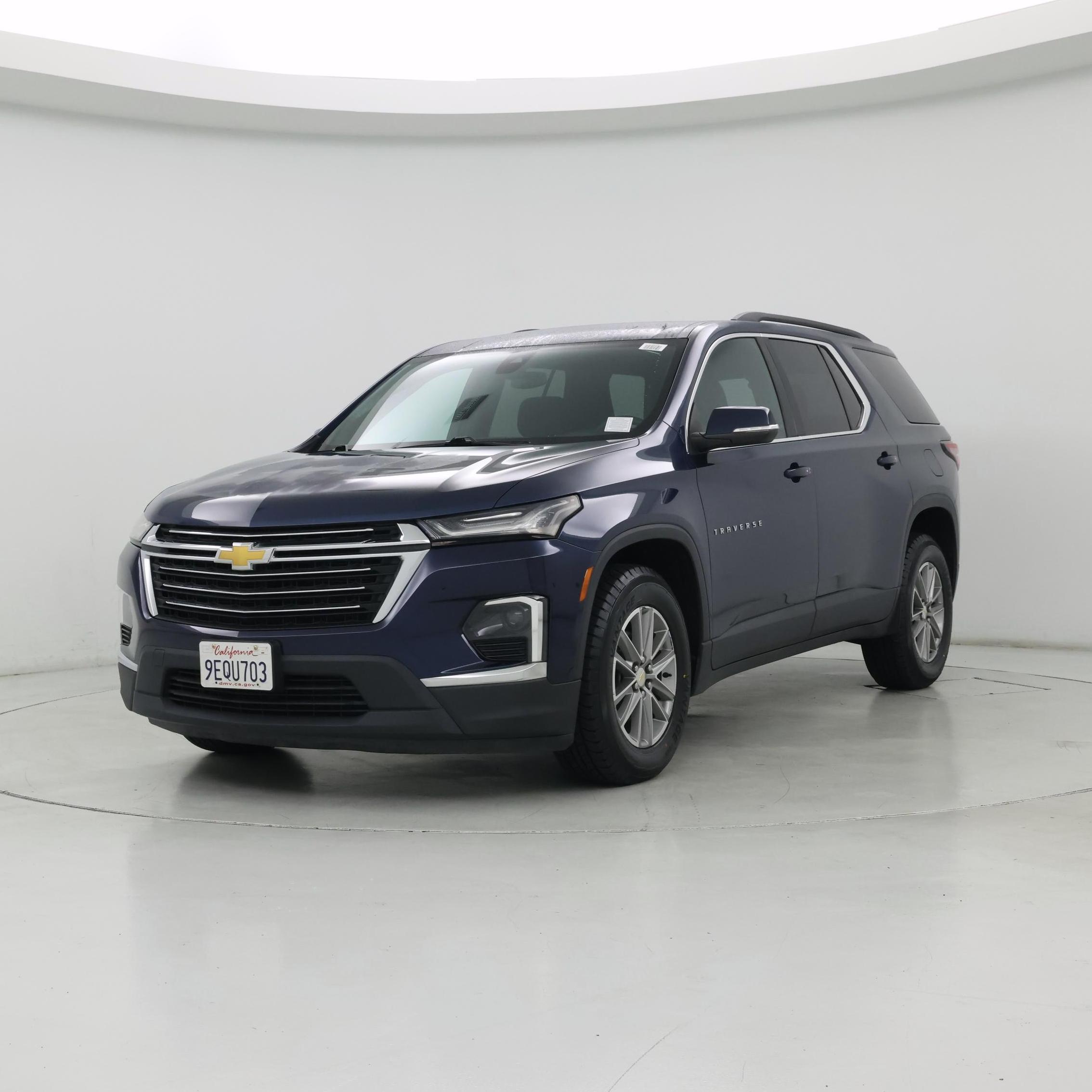Thumbnail: 2023 Chevrolet Traverse - 4