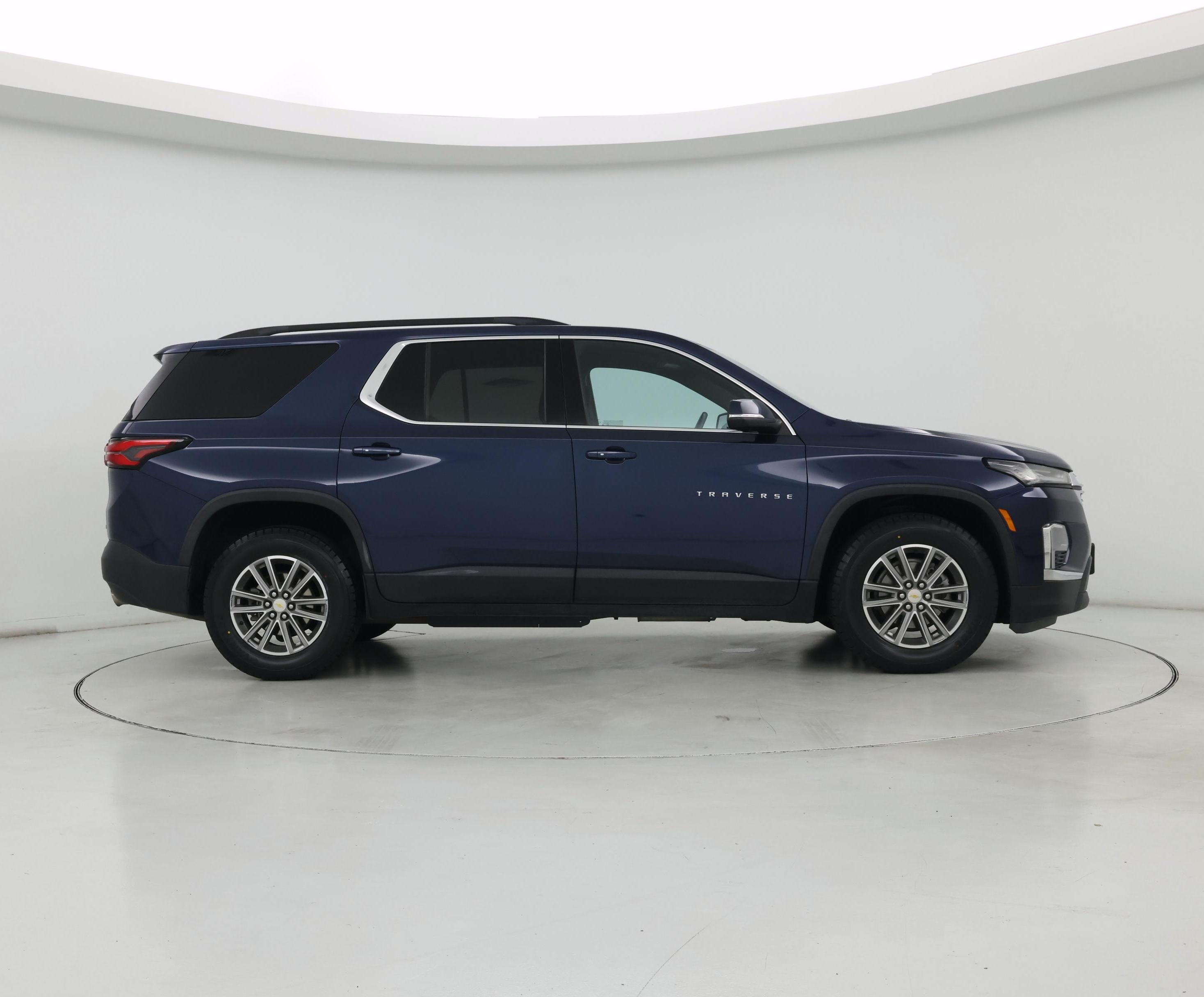Thumbnail: 2023 Chevrolet Traverse - 7