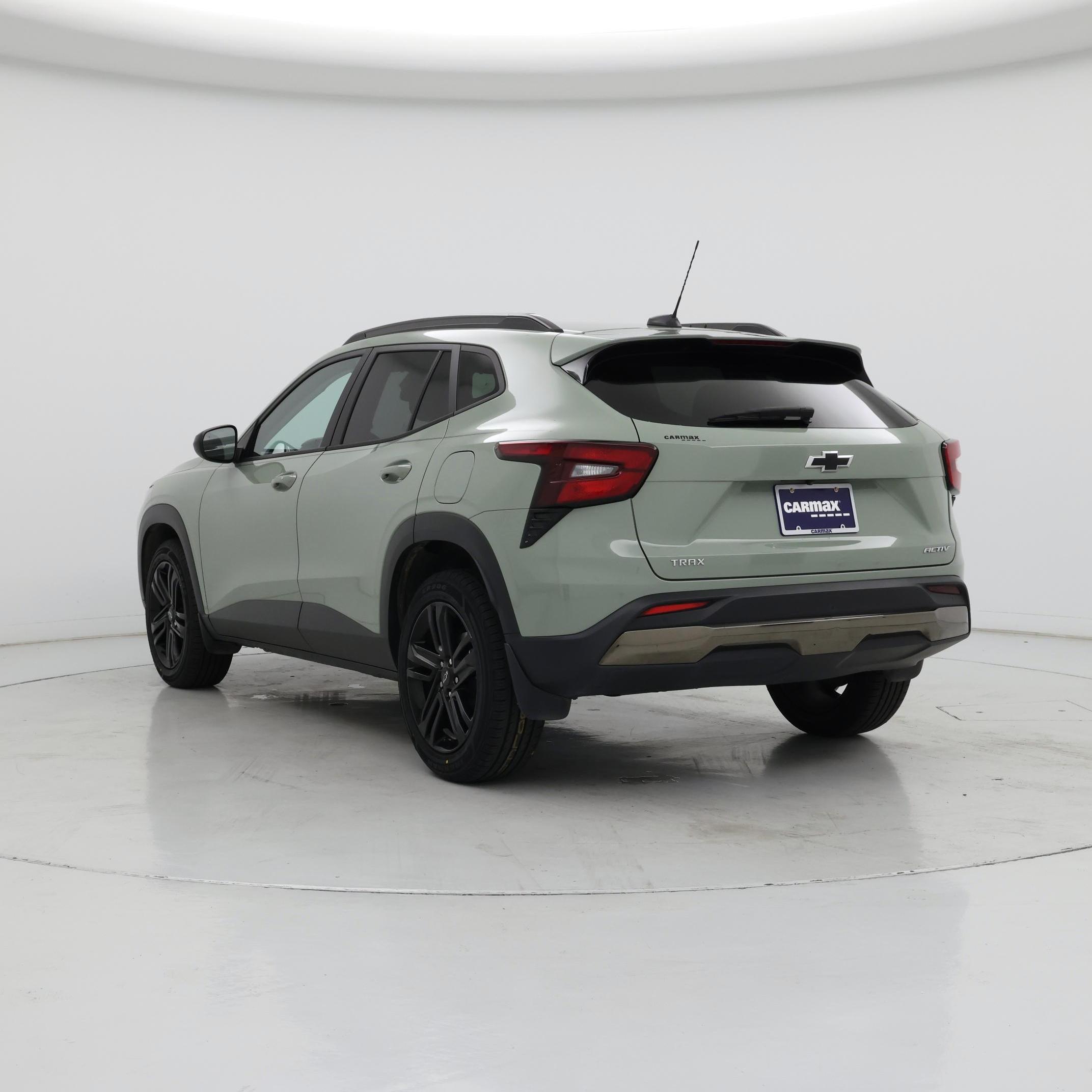 Thumbnail: 2024 Chevrolet Trax - 2