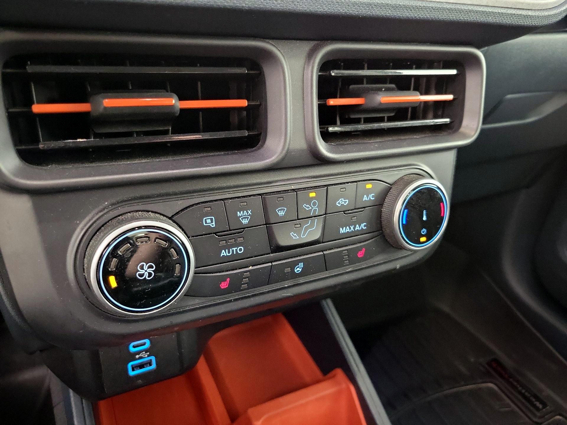 Thumbnail: 2022 Ford Maverick - 16
