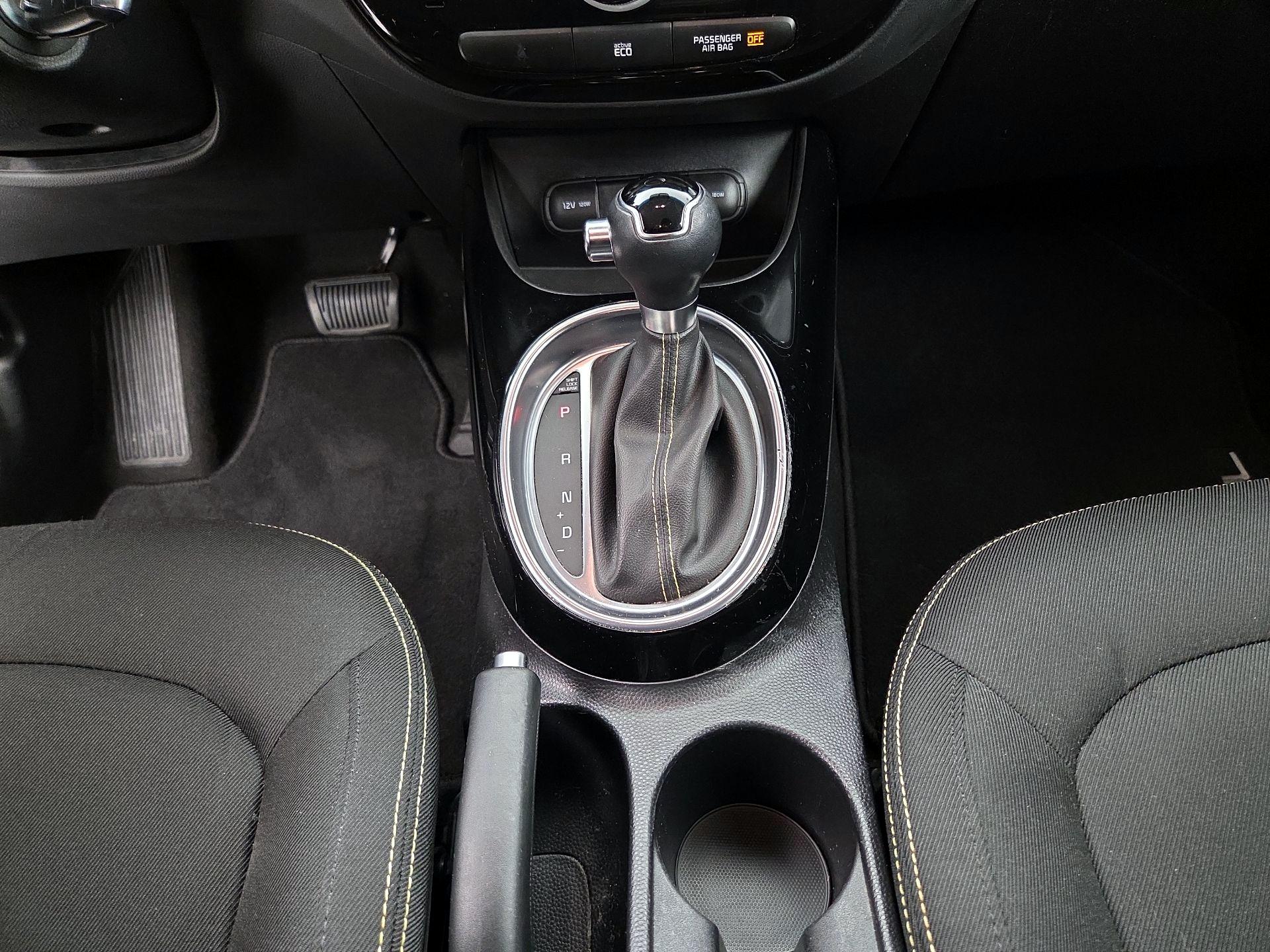 Thumbnail: 2016 Kia Soul - 18