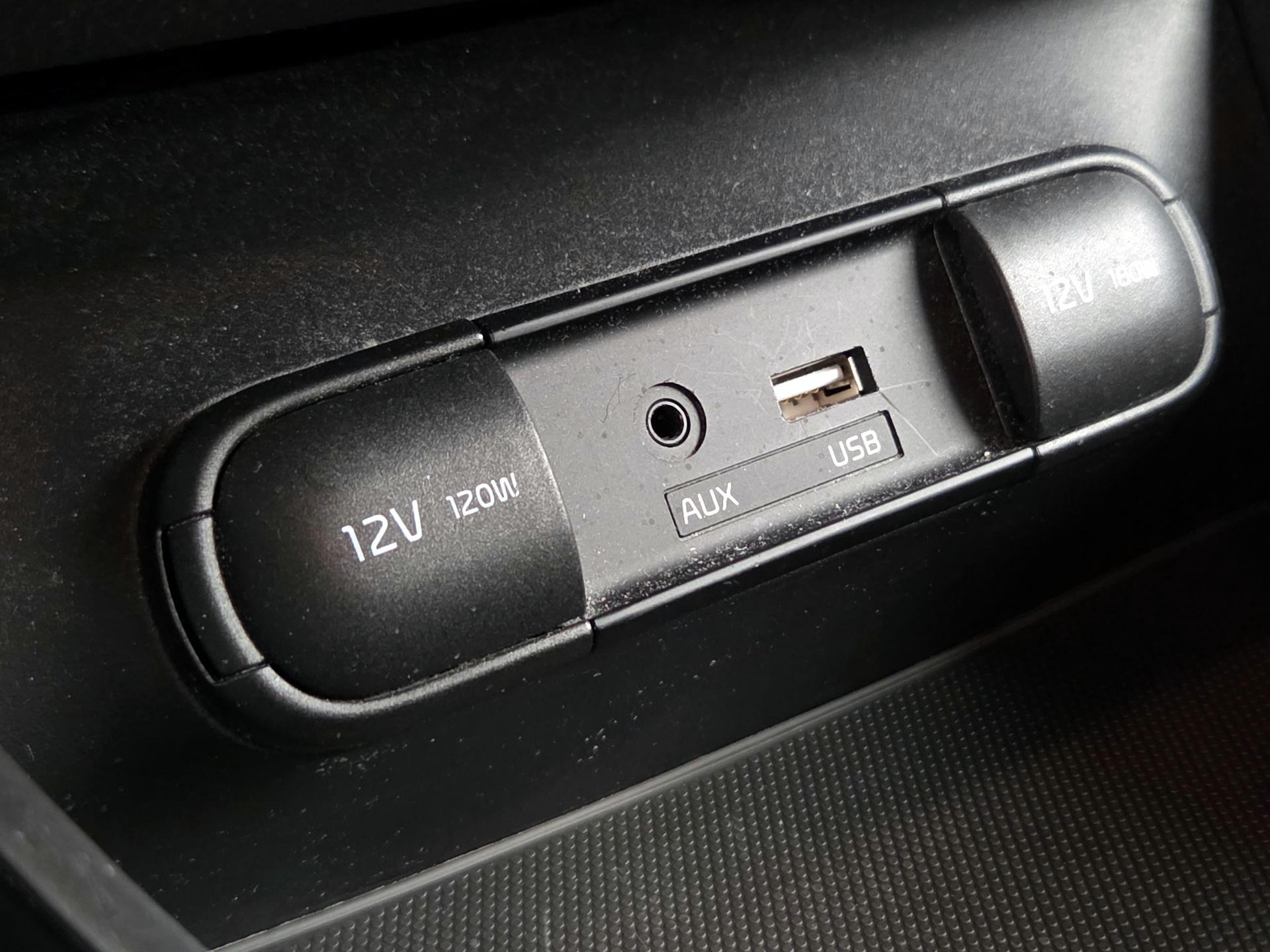 Thumbnail: 2016 Kia Soul - 19