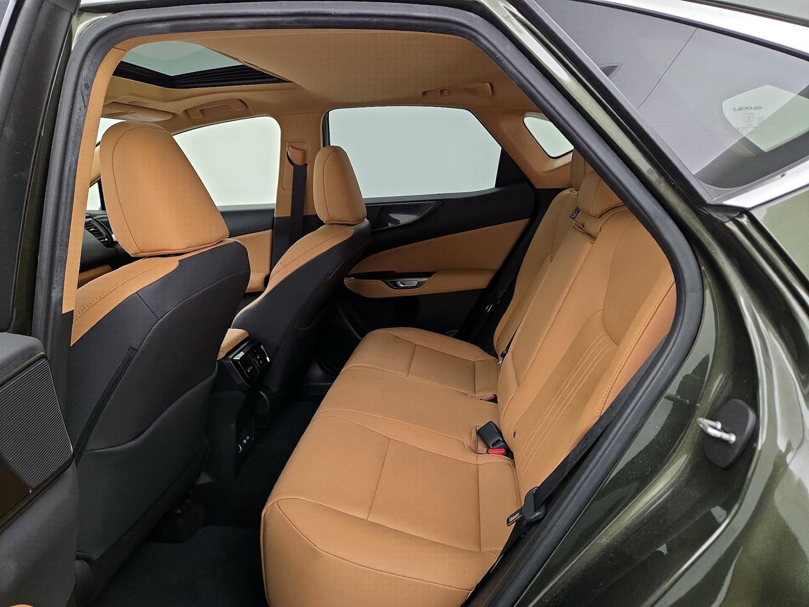 2024 Lexus NX 250 - Photo 21