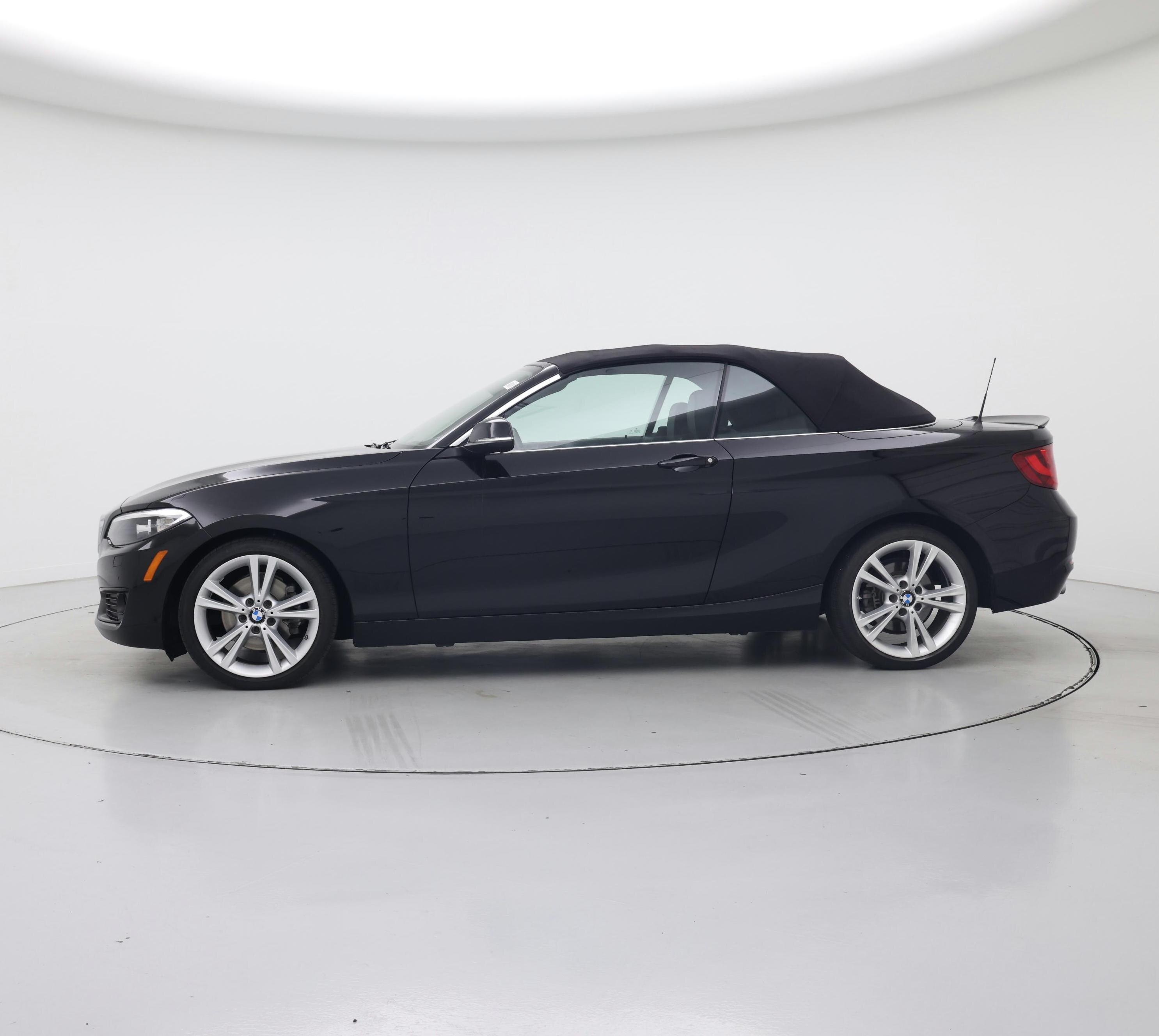 Thumbnail: 2015 BMW 2 Series - 3